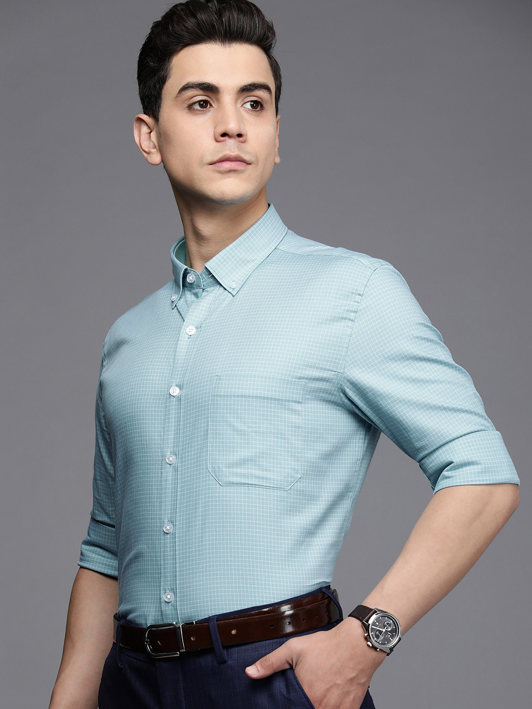 

Louis Philippe Men Green & White Slim Fit Checked Pure Cotton Formal Shirt