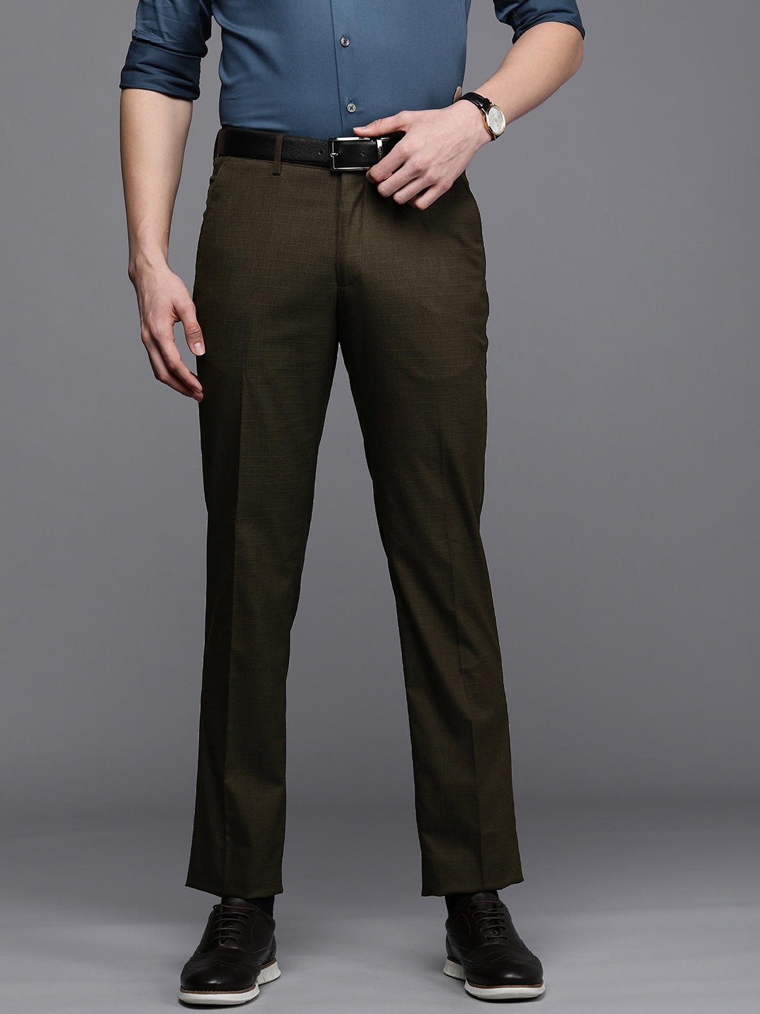 

Louis Philippe Men Brown Checked Slim Fit Smart Casual Trousers