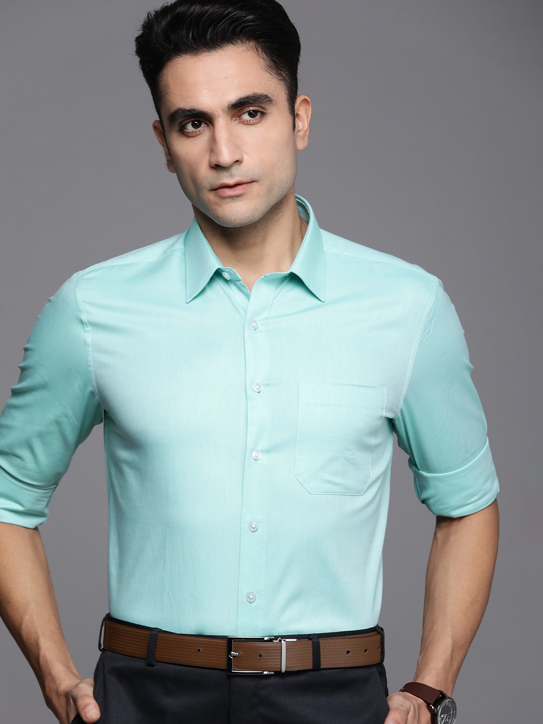 

Louis Philippe Men Blue Solid Slim Fit Pure Cotton Formal Shirt