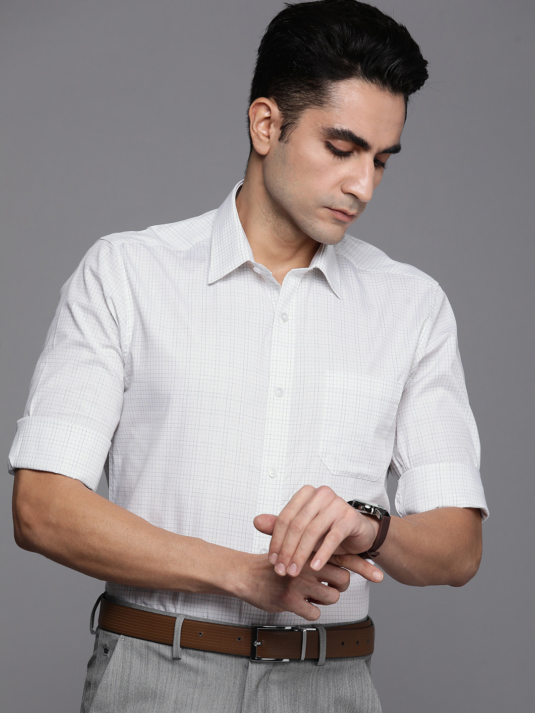 

Louis Philippe Men White Grid Tattersall Checks Slim Fit Pure Cotton Casual Shirt