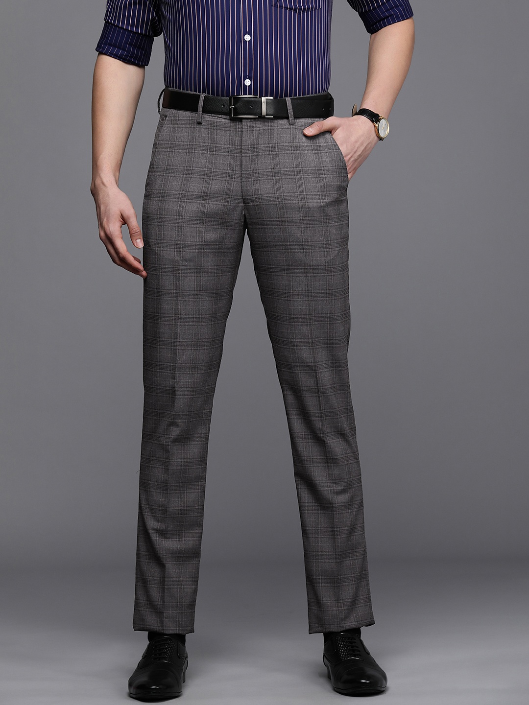 

Louis Philippe Men Charcoal Grey Checked Slim Fit Formal Trousers