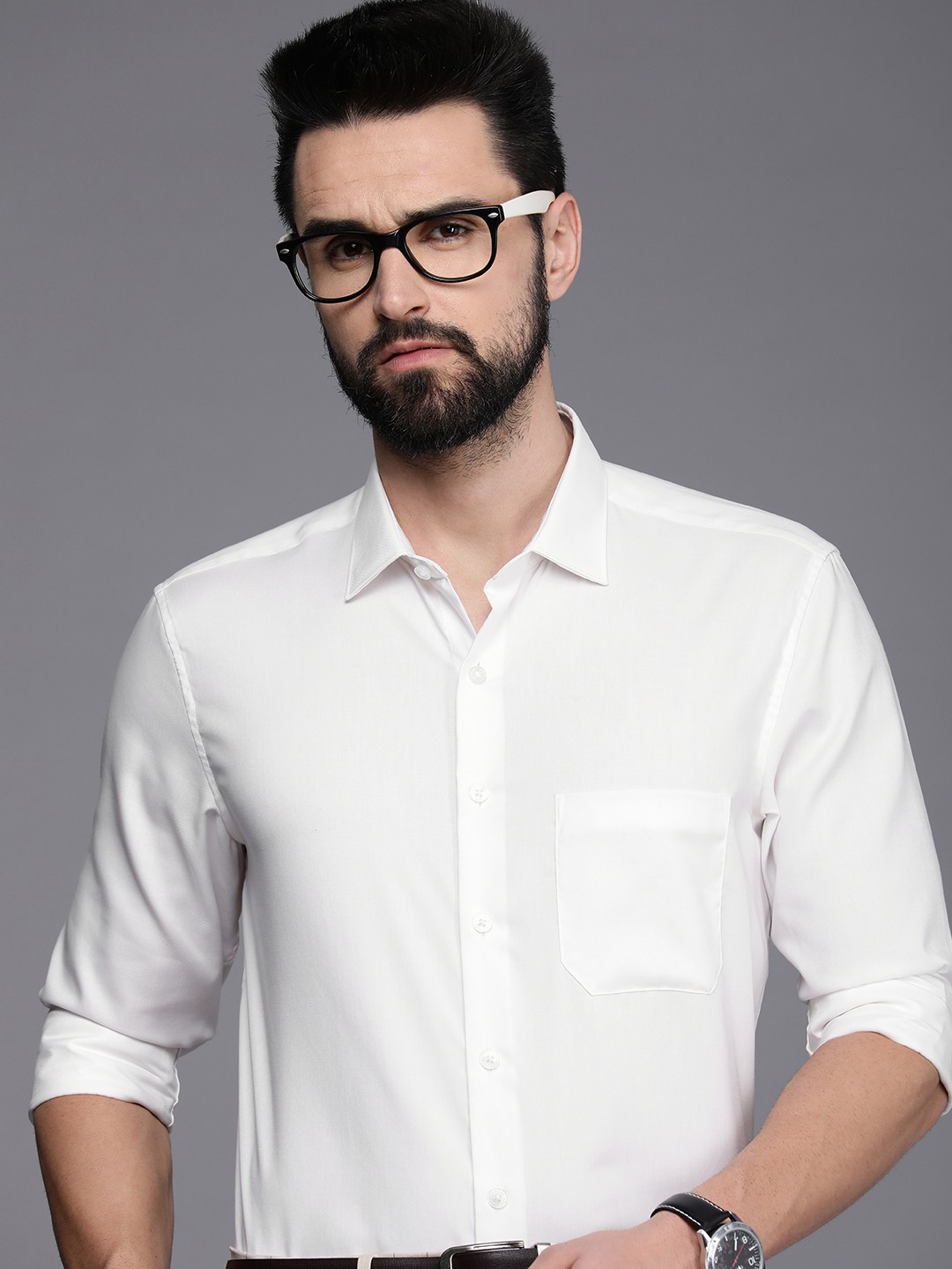 

Louis Philippe Men White Slim Fit Pure Cotton Formal Shirt