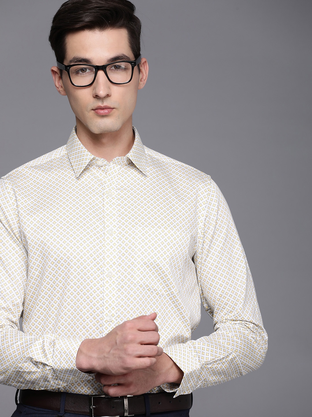 

Louis Philippe White & Yellow Printed Pure Cotton Slim Fit Formal Shirt