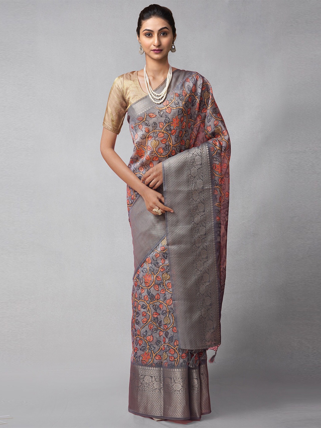 

Unnati Silks Grey & Orange Kalamkari Silk Cotton Maheshwari Saree