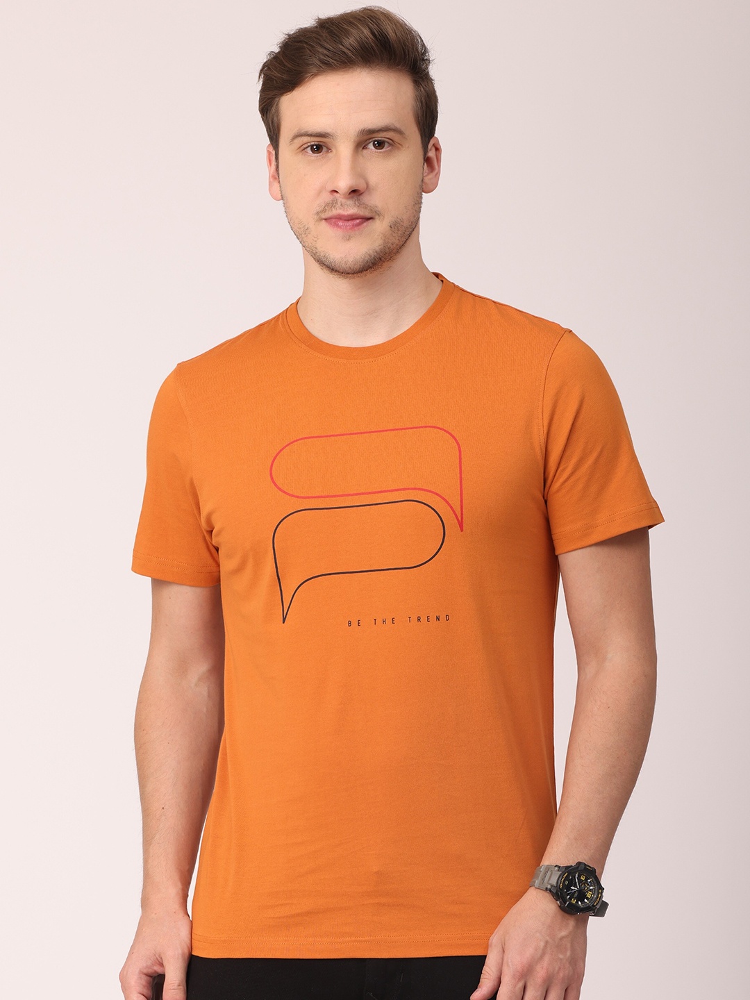 

POLONIUM Men Orange & sun orange Typography Printed T-shirt