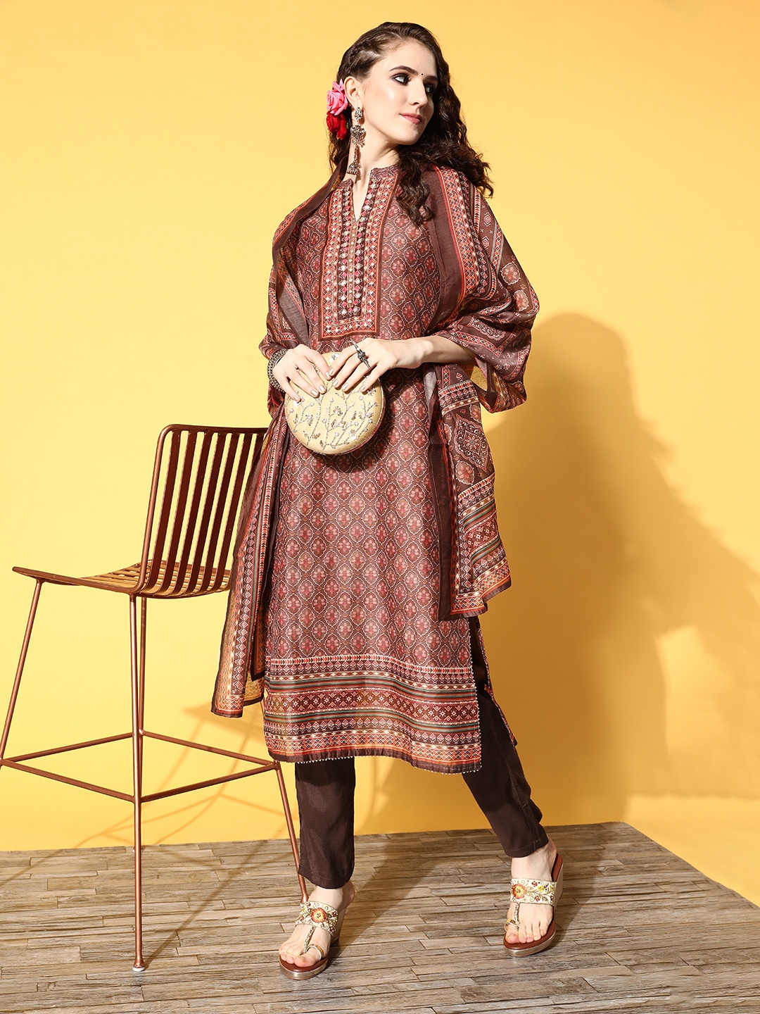 

ZOLA Women Ethnic Motifs Chanderi Silk Mirror Work Kurta Set, Brown