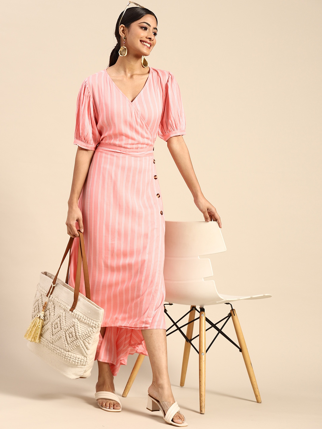 

Sangria Pink & White Striped Puff Sleeves Ethnic Maxi Dress