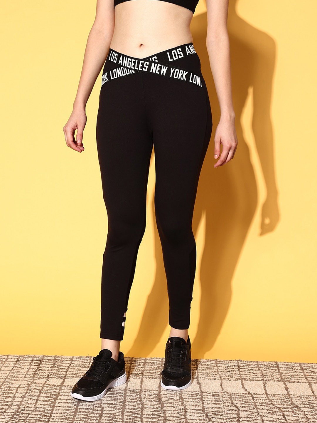 

Berrylush Women Black Printed All in the Details Tights