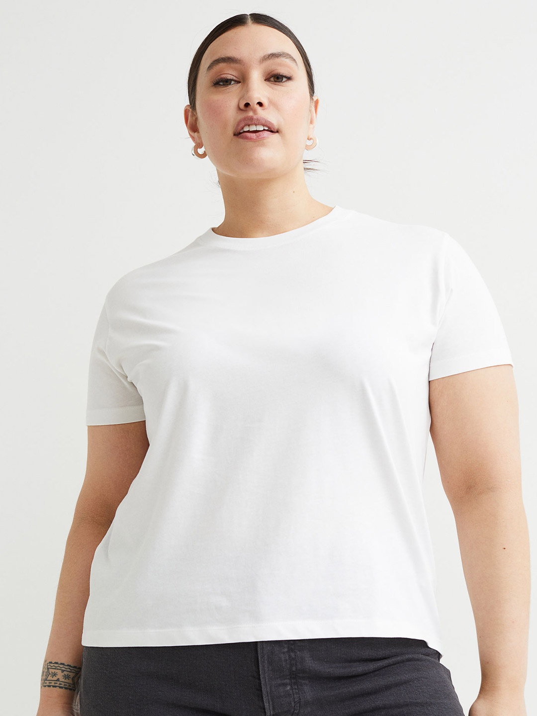 

H&M Women Plus Size White Cotton T-shirt