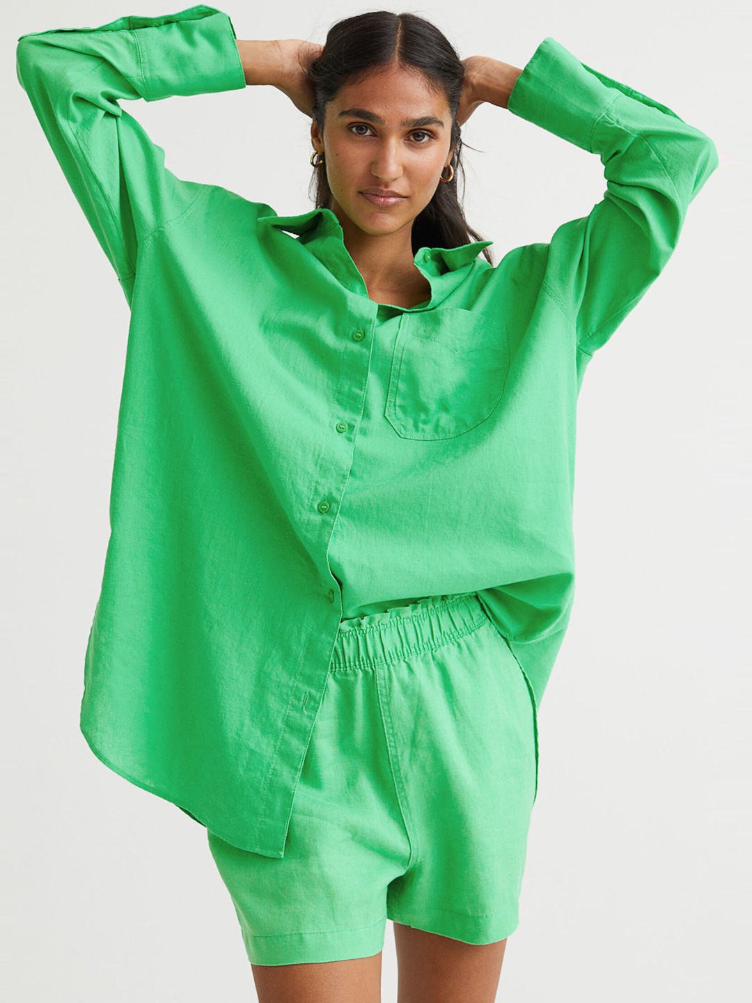 

H&M Women Green Linen Shorts
