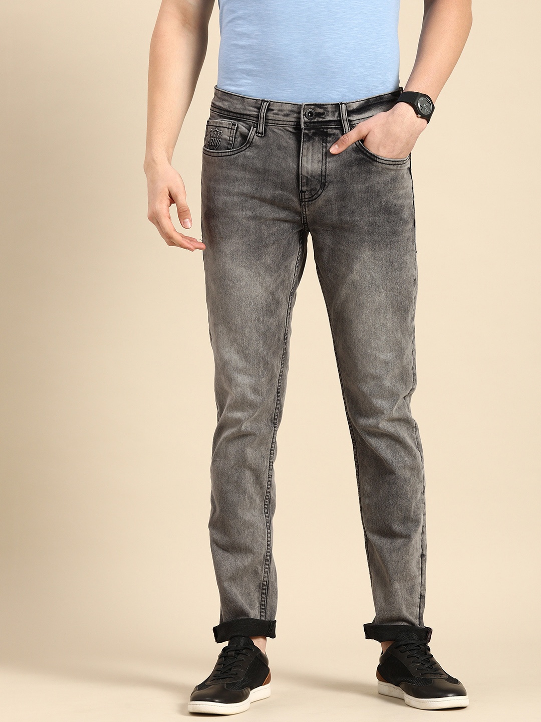 

Being Human Men Grey Slim Fit Light Fade Stretchable Casual Jeans