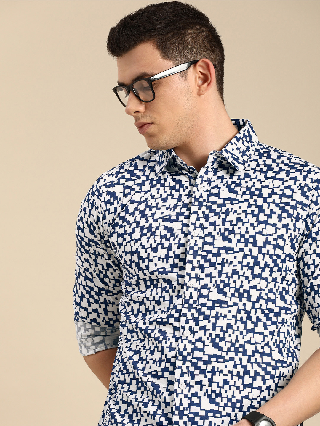 

Being Human Men Navy Blue And White Slim Fit Geometric Printed Pure Cotton Casual Shirt