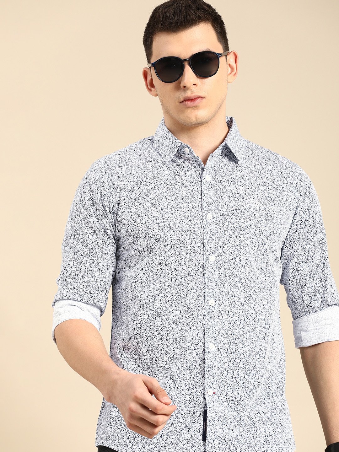 

Being Human Men Navy Blue & White Slim Fit Printed Casual Shirt