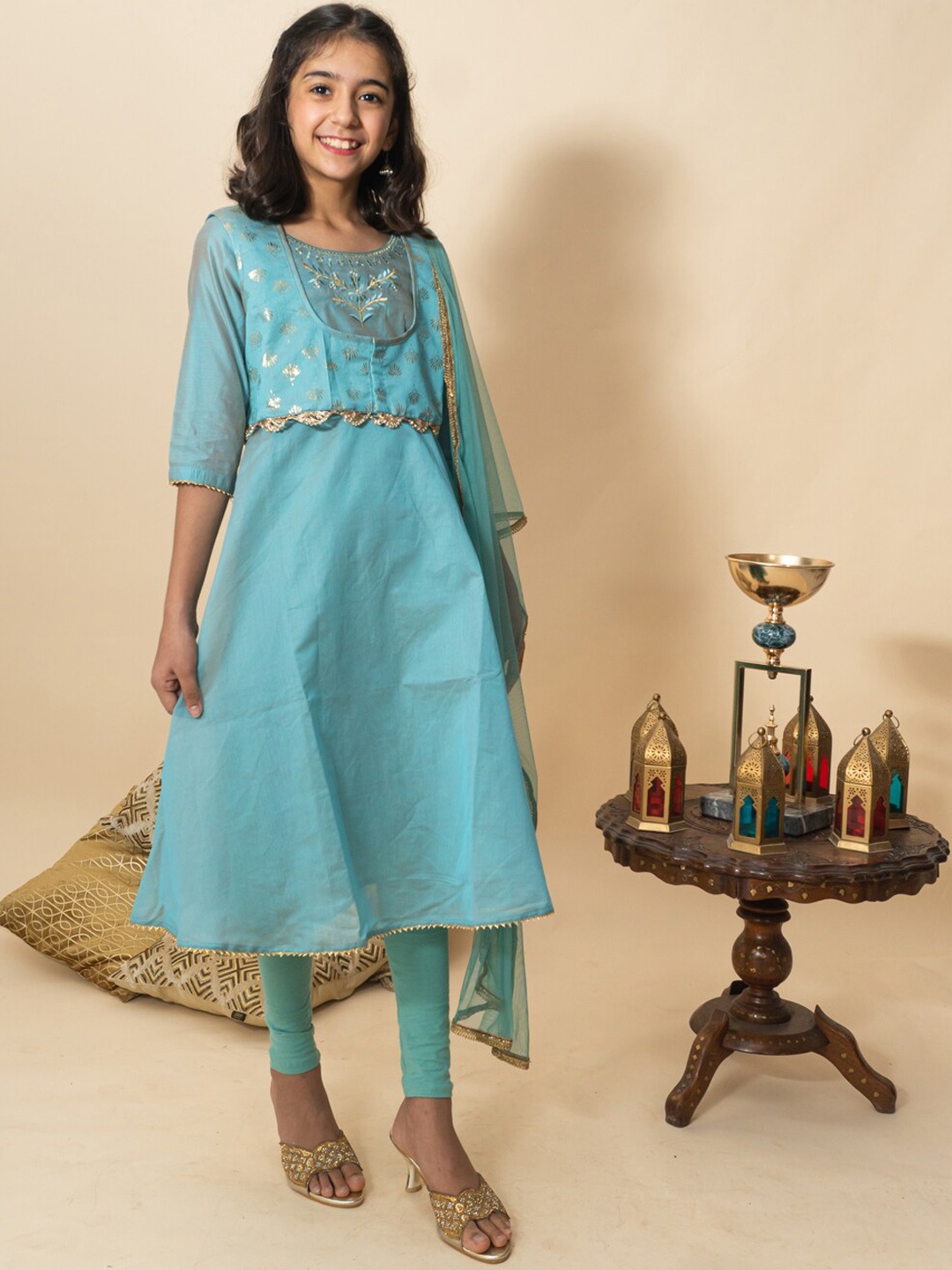 

BANI KIDS Girls Green Embroidered Chanderi Cotton Kurta with Churidar & With Dupatta