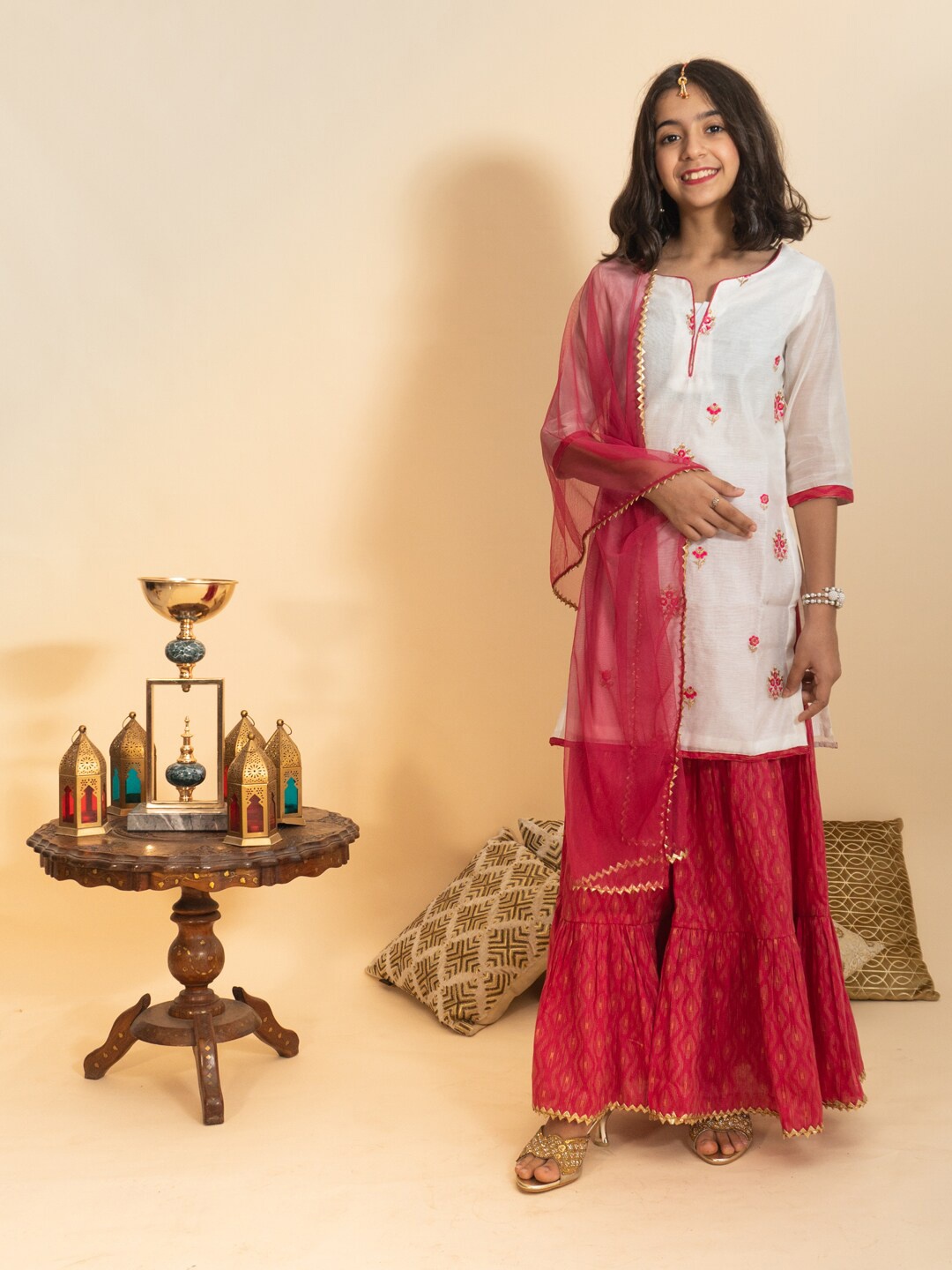 

BANI KIDS Girls Pink Ethnic Motifs Embroidered Chanderi Cotton Kurta with Sharara & With Dupatta