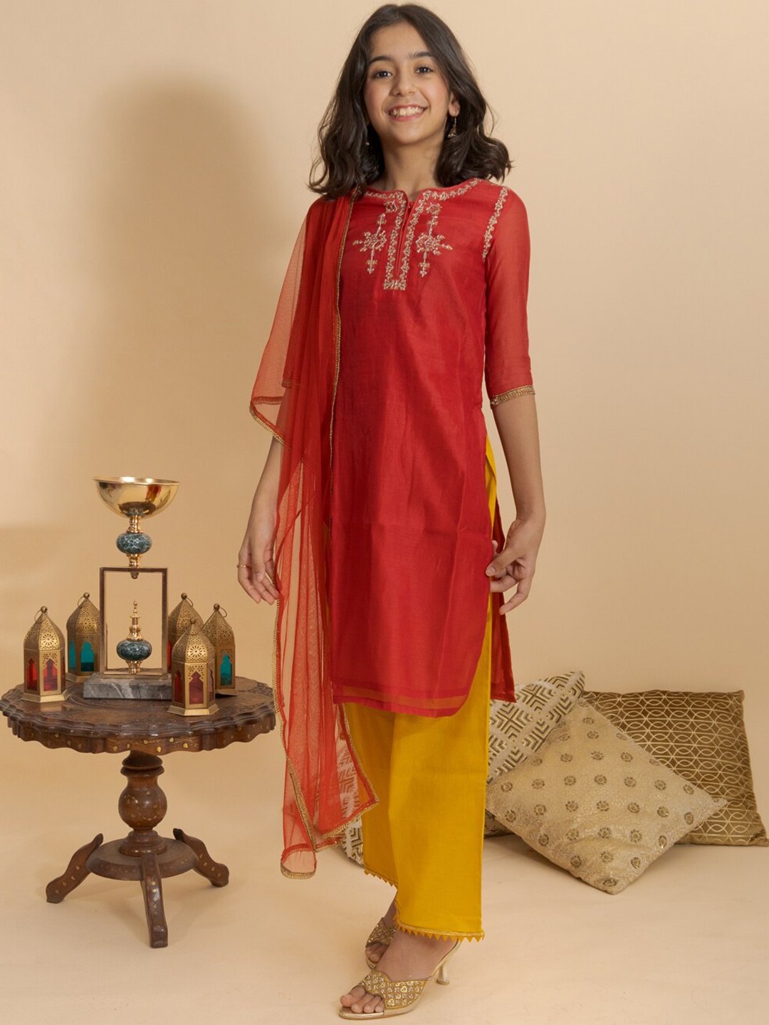 

BANI KIDS Girls Red Ethnic Motifs Embroidered Chanderi Cotton Kurta with Churidar & With Dupatta