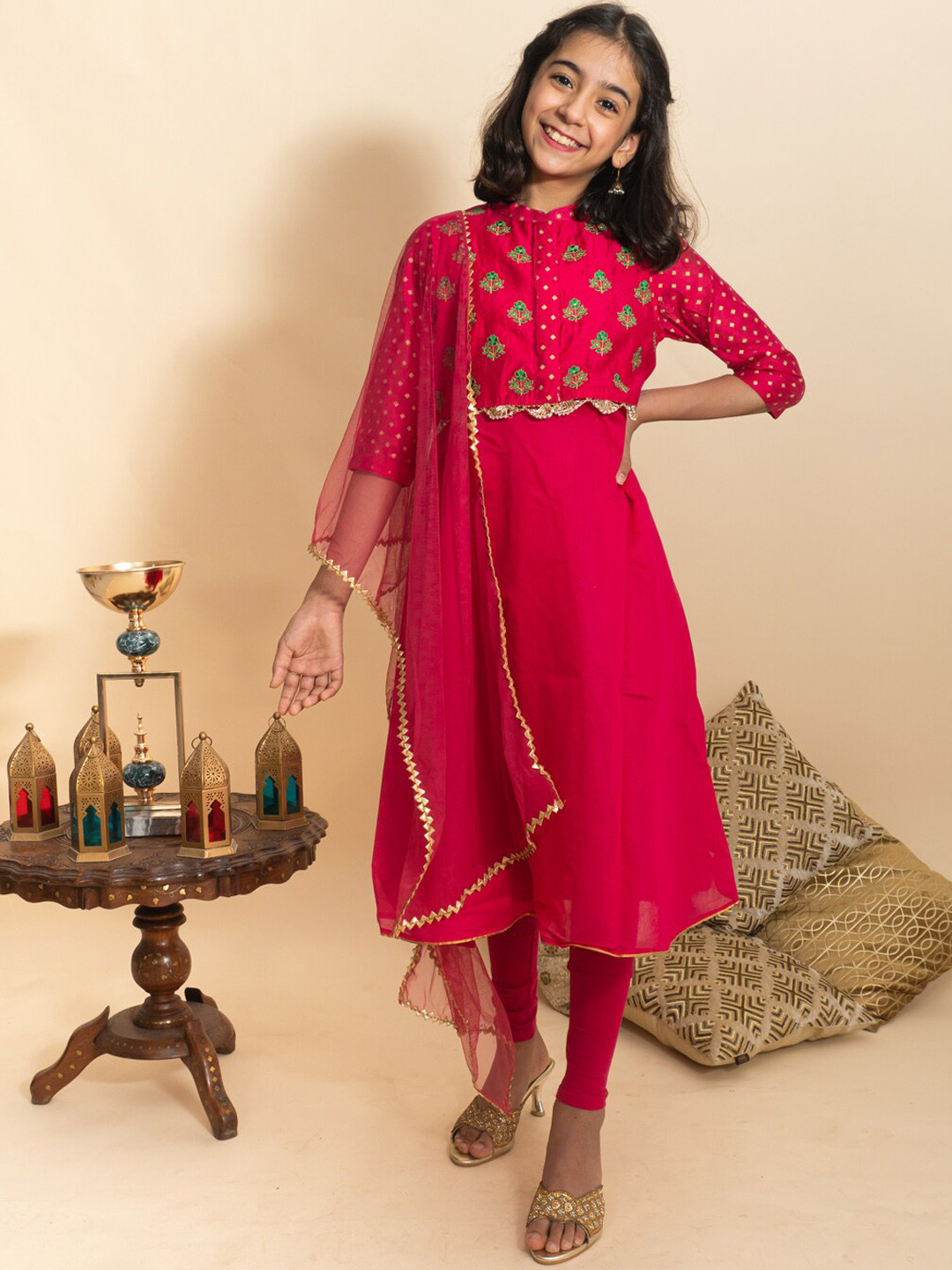 

BANI KIDS Girls Pink Yoke Design Layered Chanderi Cotton Kurta with Churidar & With Dupatta