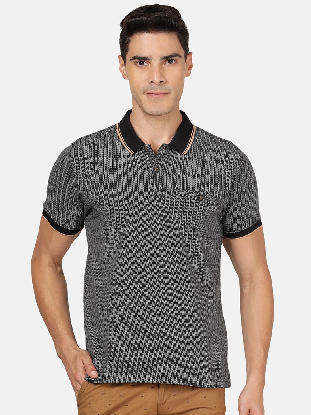 

Crocodile Men Grey & plum kitten Checked Polo Collar Slim Fit T-shirt