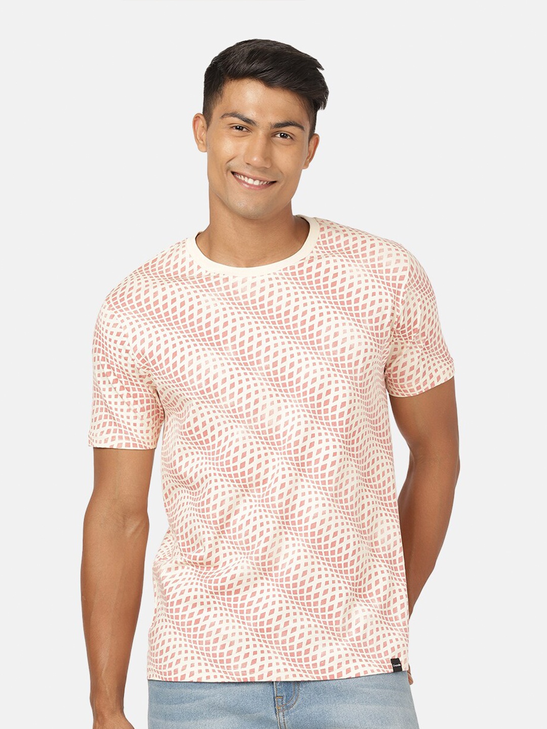 

Crocodile Men Pink Printed Slim Fit T-shirt