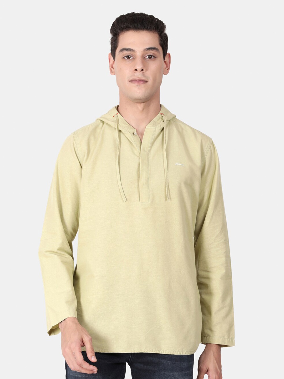 

t-base Men Green Standard Casual Shirt