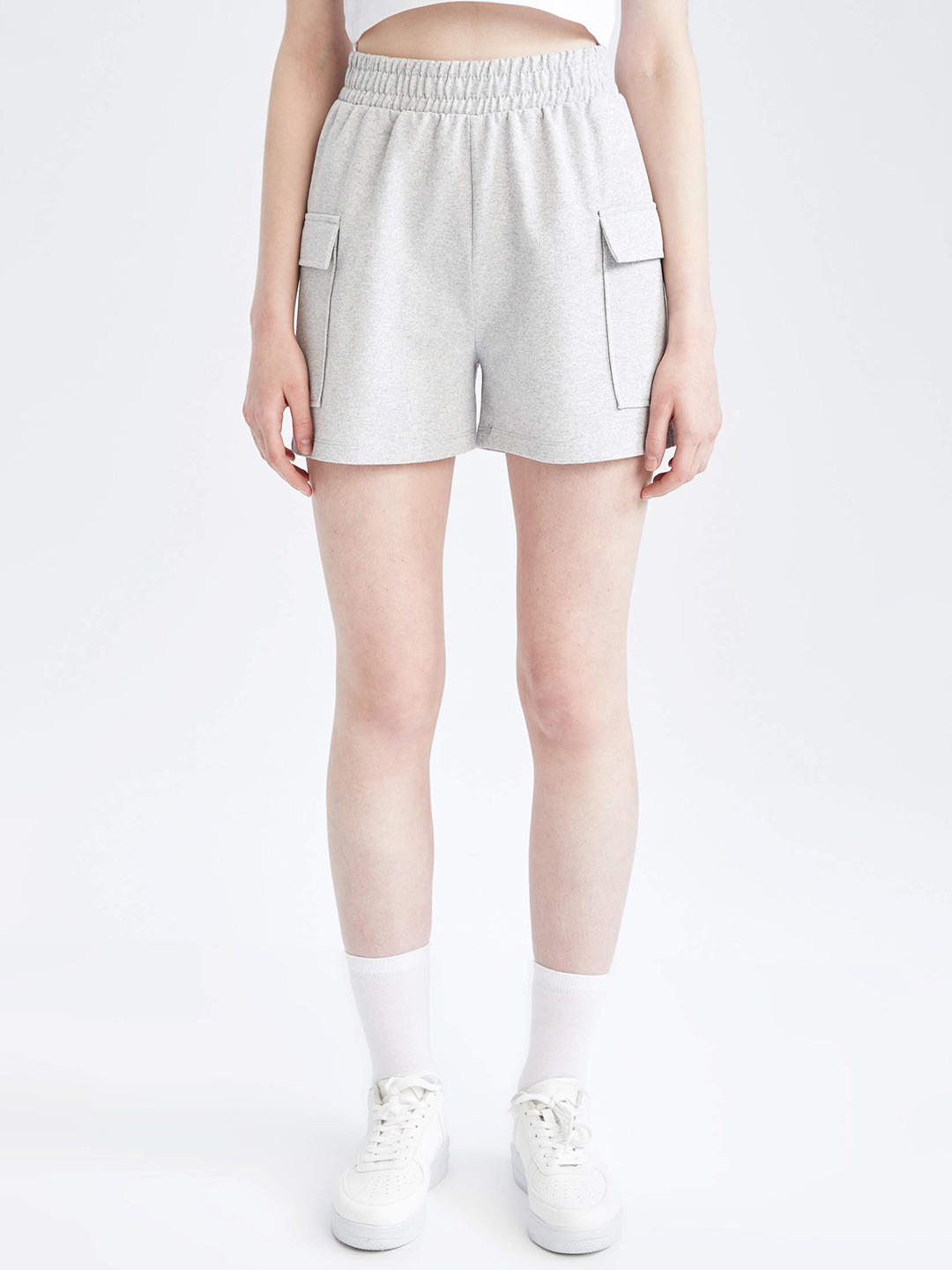 

DeFacto Women Grey Melange Solid Shorts