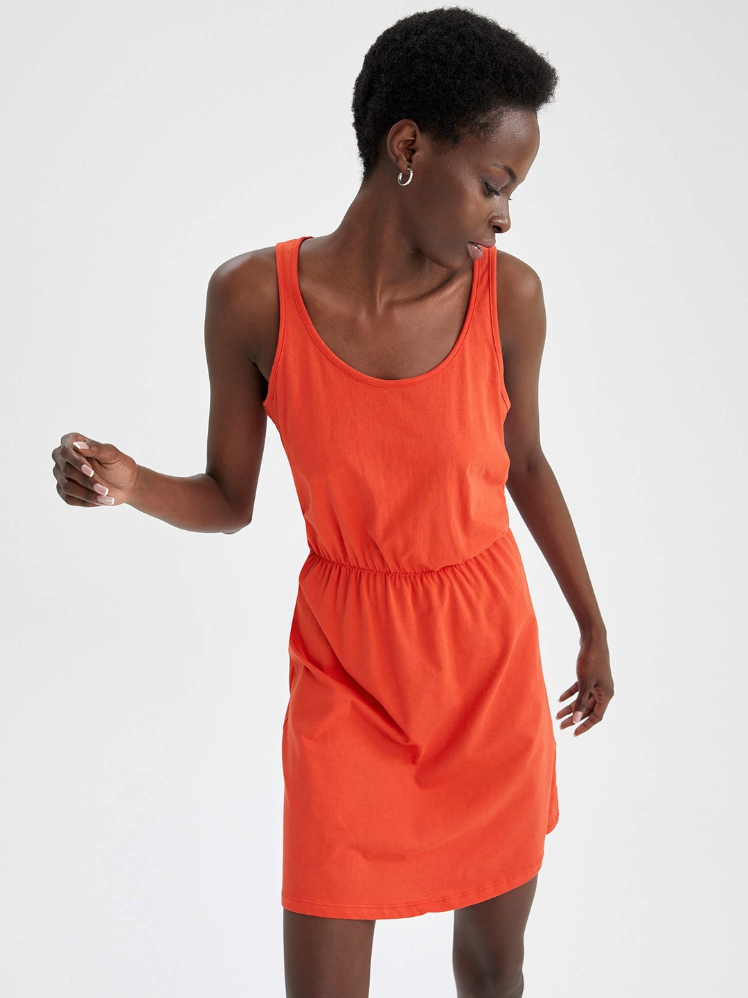 

DeFacto Coral Red Solid A-Line Dress