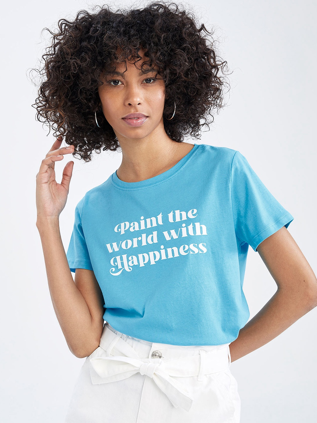 

DeFacto Women Blue & White Typography Printed Pure Cotton T-shirt