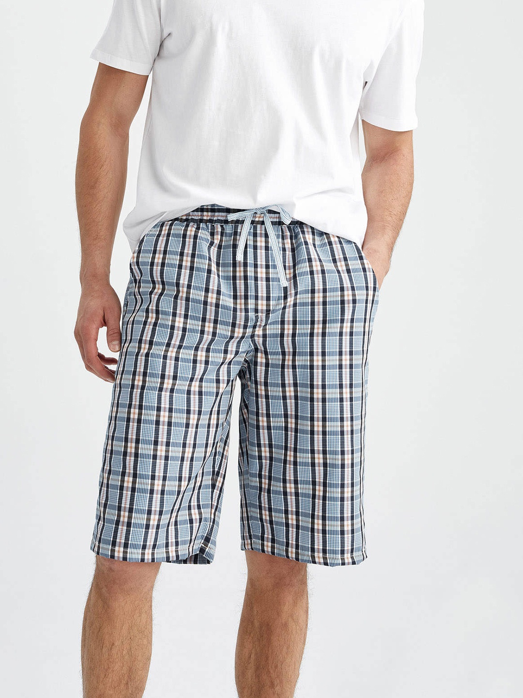 

DeFacto Men Blue & Black Checked Boxers