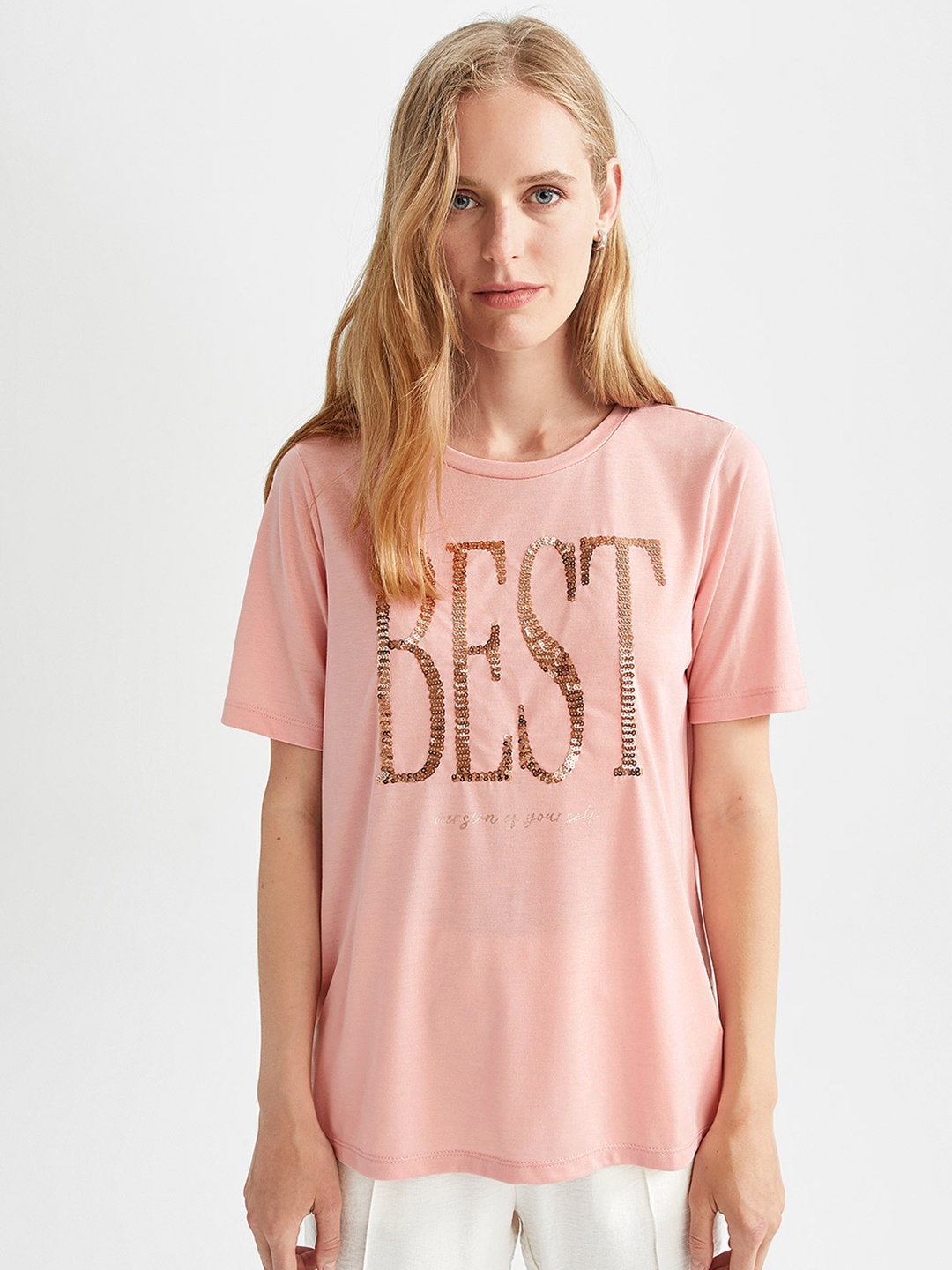 

DeFacto Women Pink & Gold-Toned Typography Printed Sequinned T-shirt