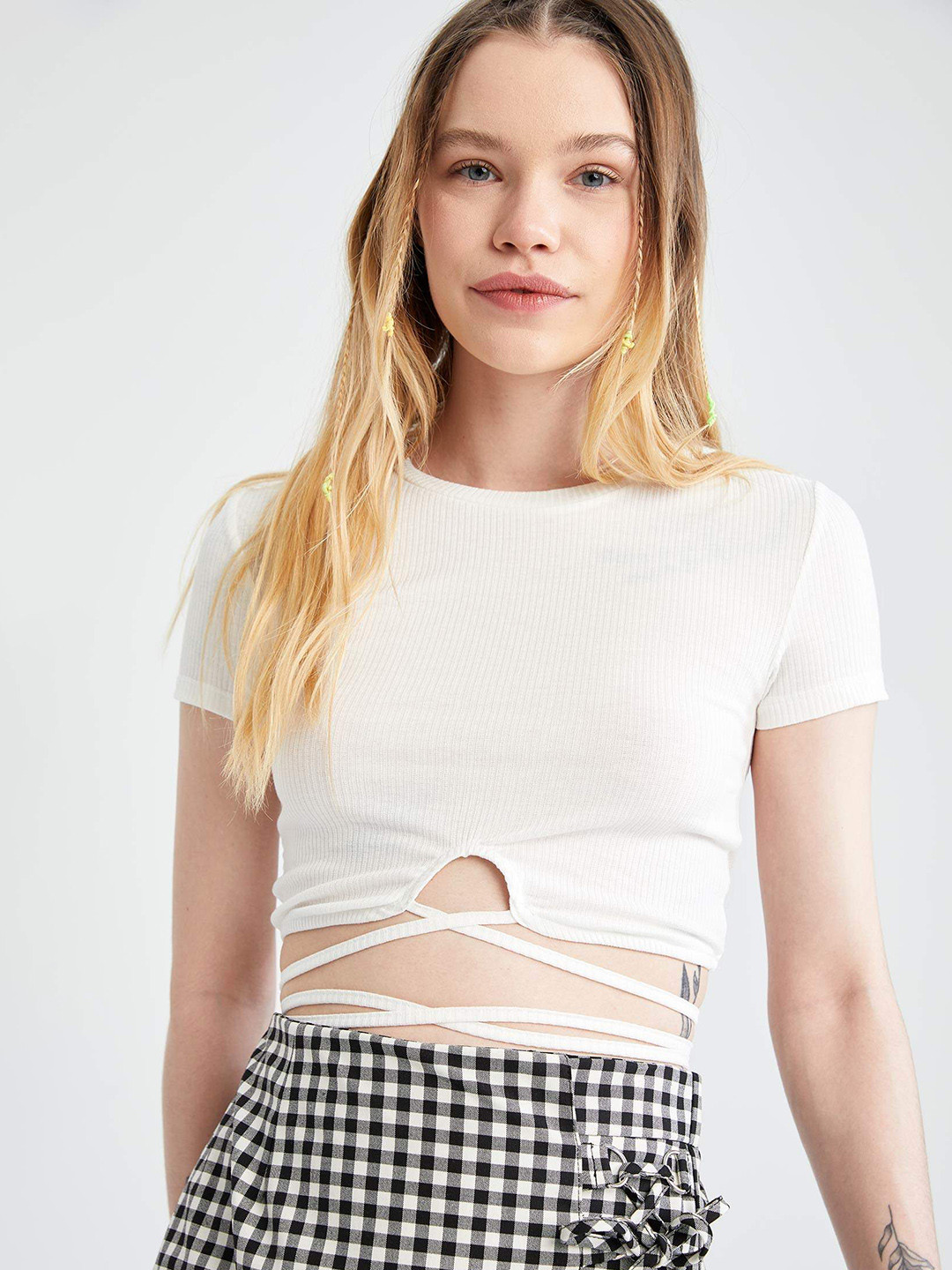 

DeFacto White Ribbed Crop Top