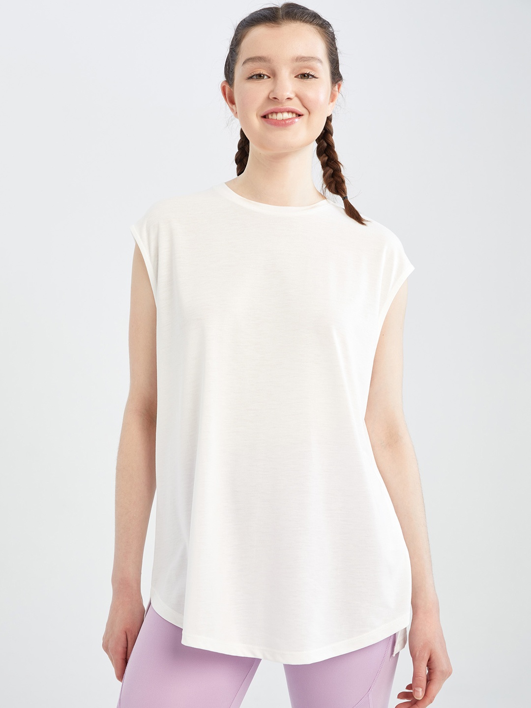 

DeFacto Women White Extended Sleeves T-shirt
