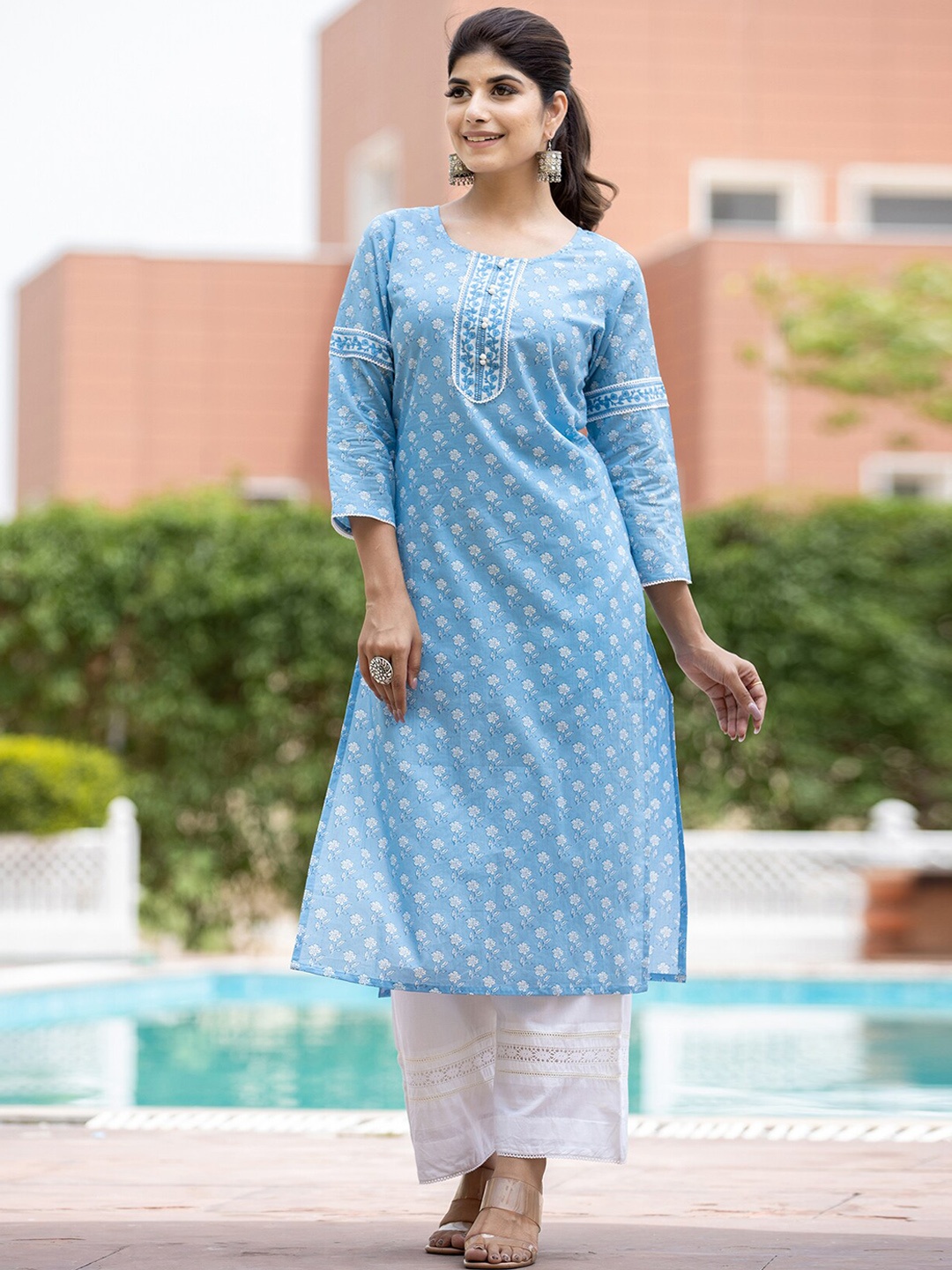 

KAAJH Women Blue Geometric Summer Sheers Kurta