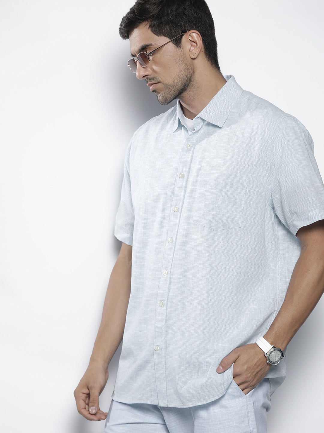 

DeFacto Men Blue Pure Cotton Striped Casual Shirt