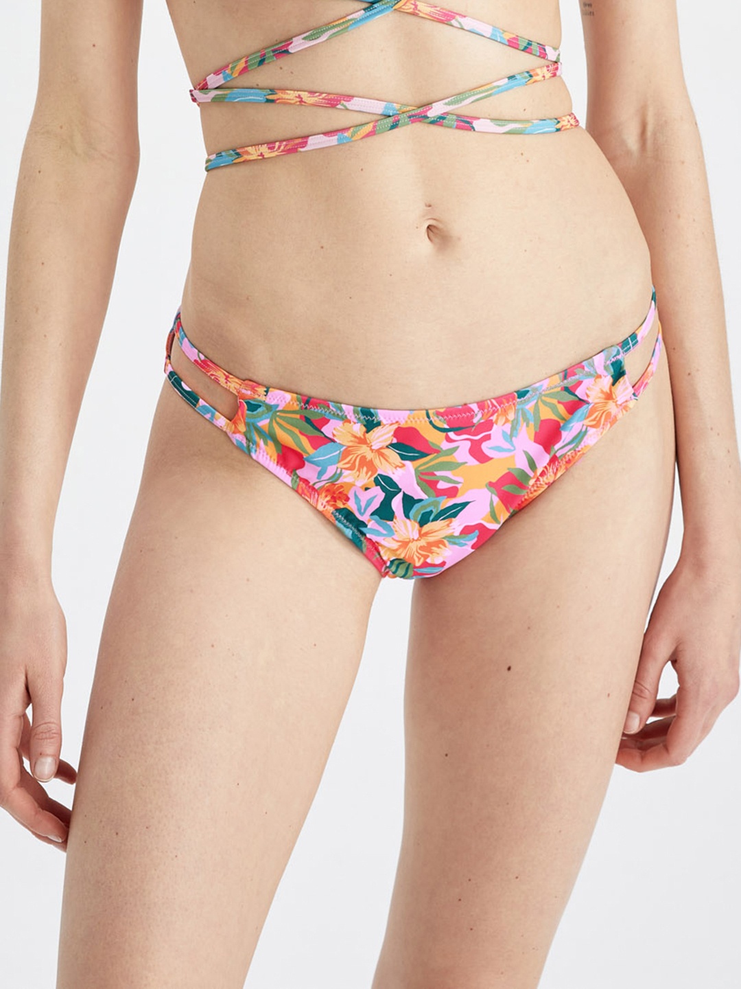 

DeFacto Women Pink & Green Printed Swim Bikini Briefs W9366AZ