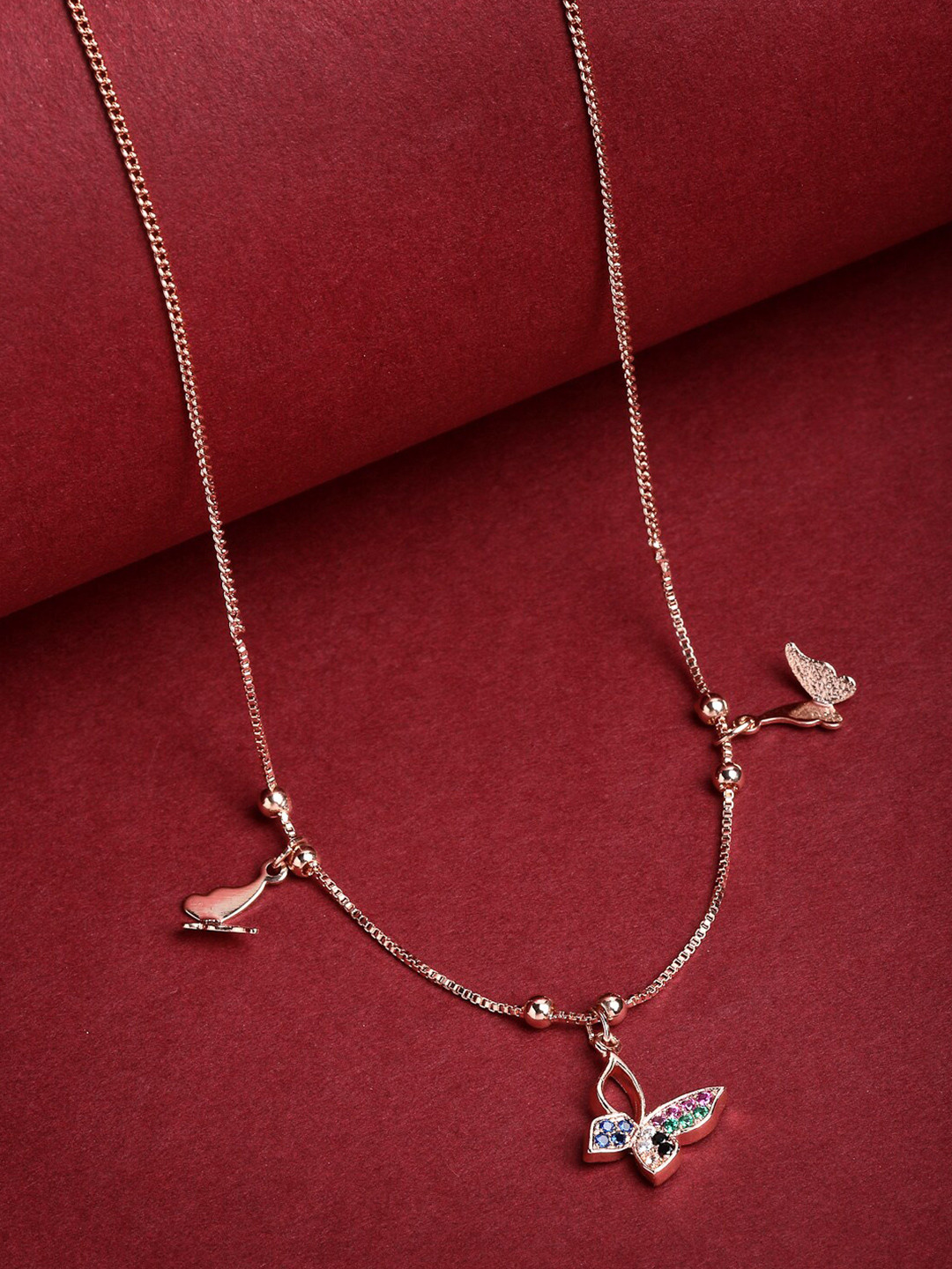 

VOGUE PANASH Gold-Toned & White Brass Gold-Plated Handcrafted Necklace
