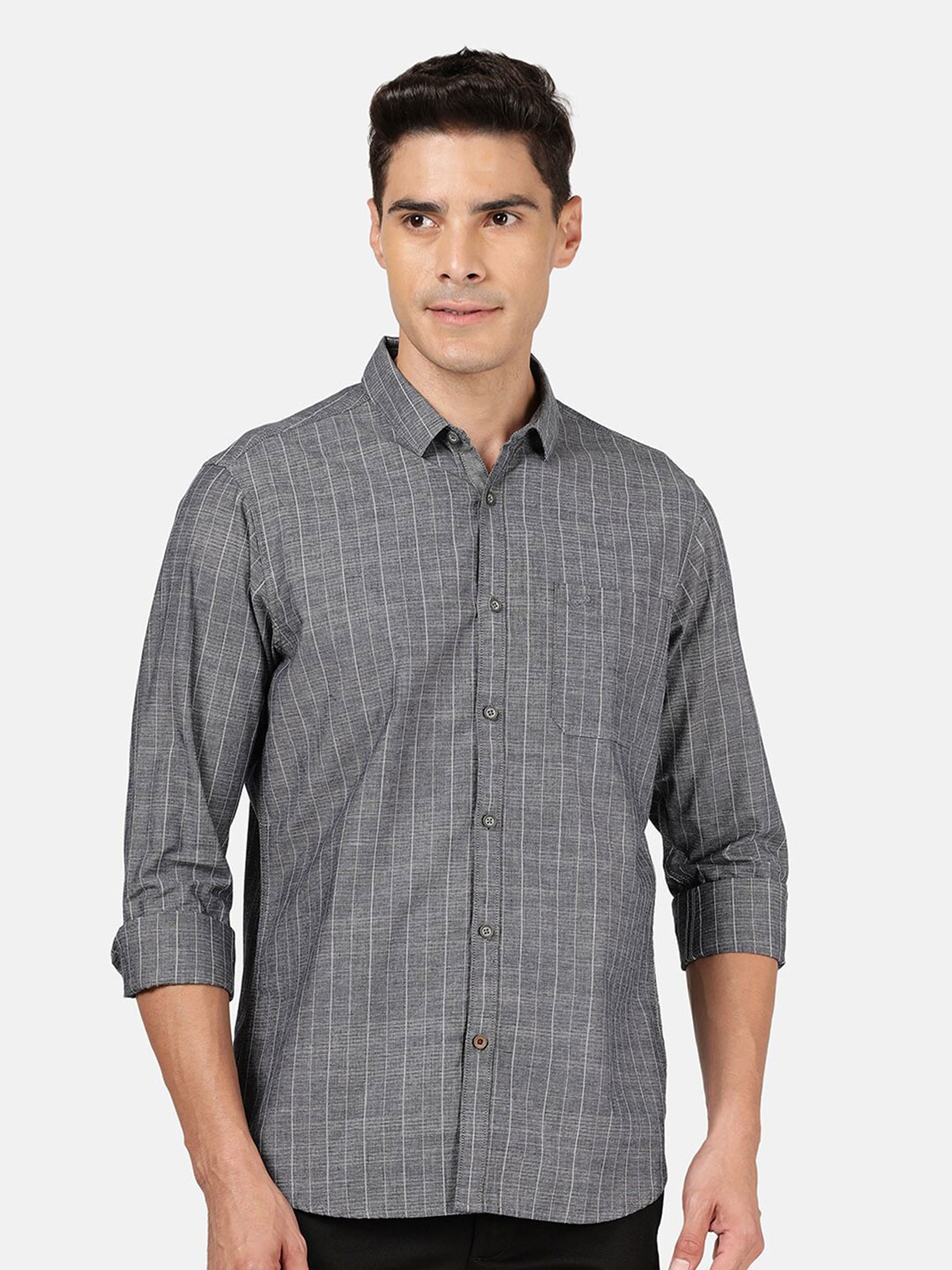 

Crocodile Men Grey Classic Checked Casual Shirt
