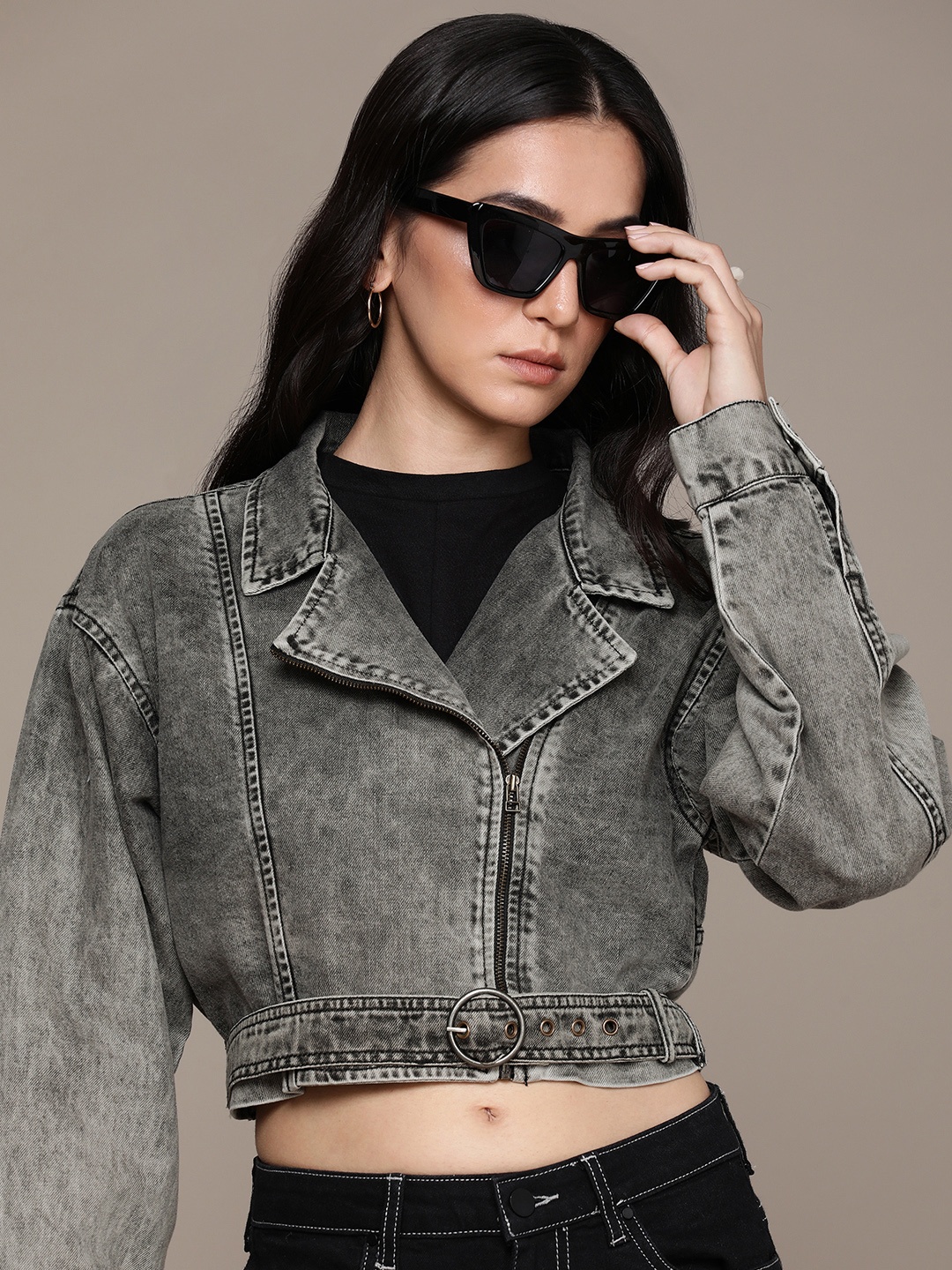 

The Roadster Life Co. Long Sleeves Pure Cotton Denim Truckers Crop Jacket With Fabric Belt, Grey