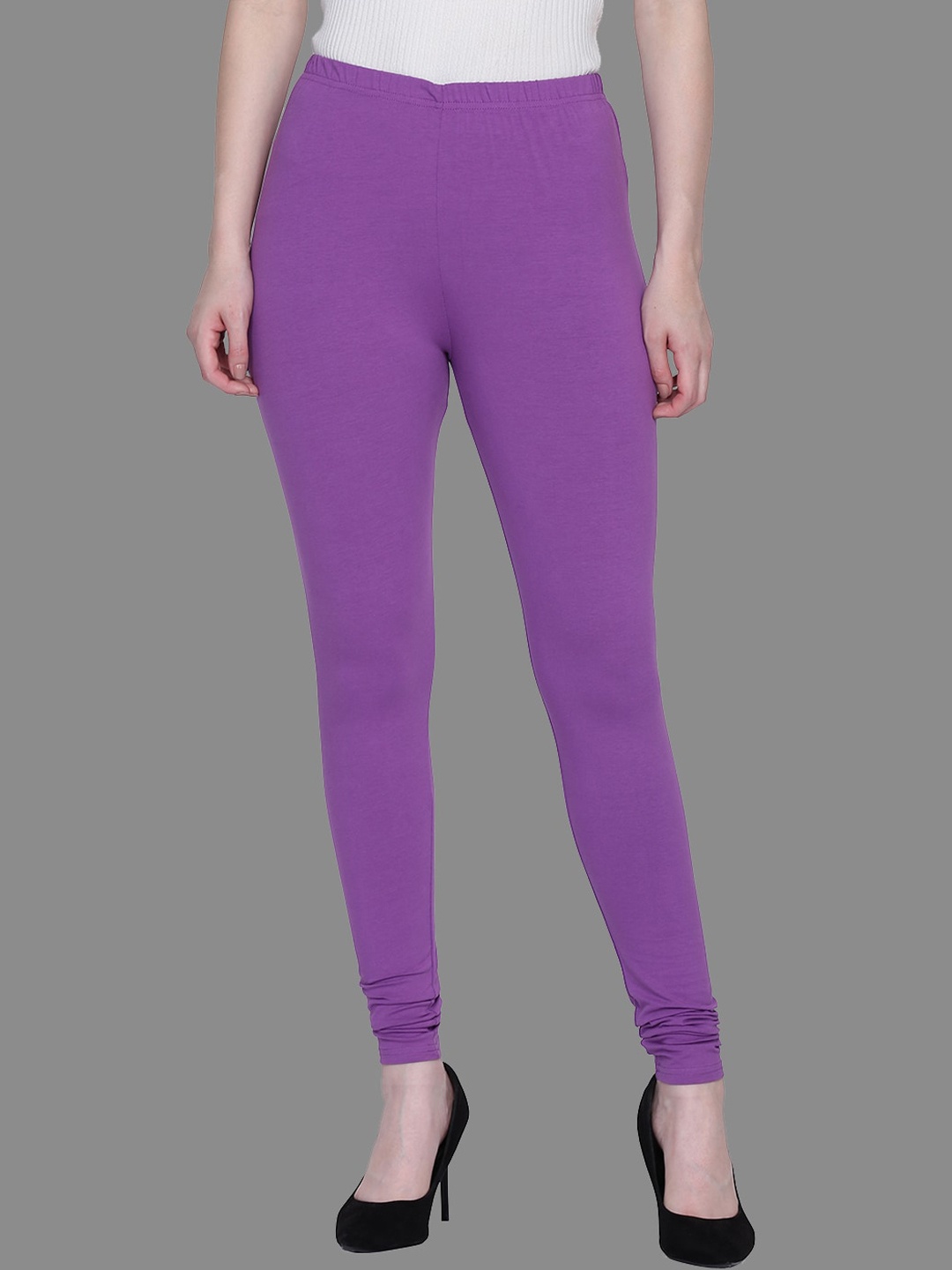 

SPIFFY Women + Size Purple Slim Fit Solid Churidar