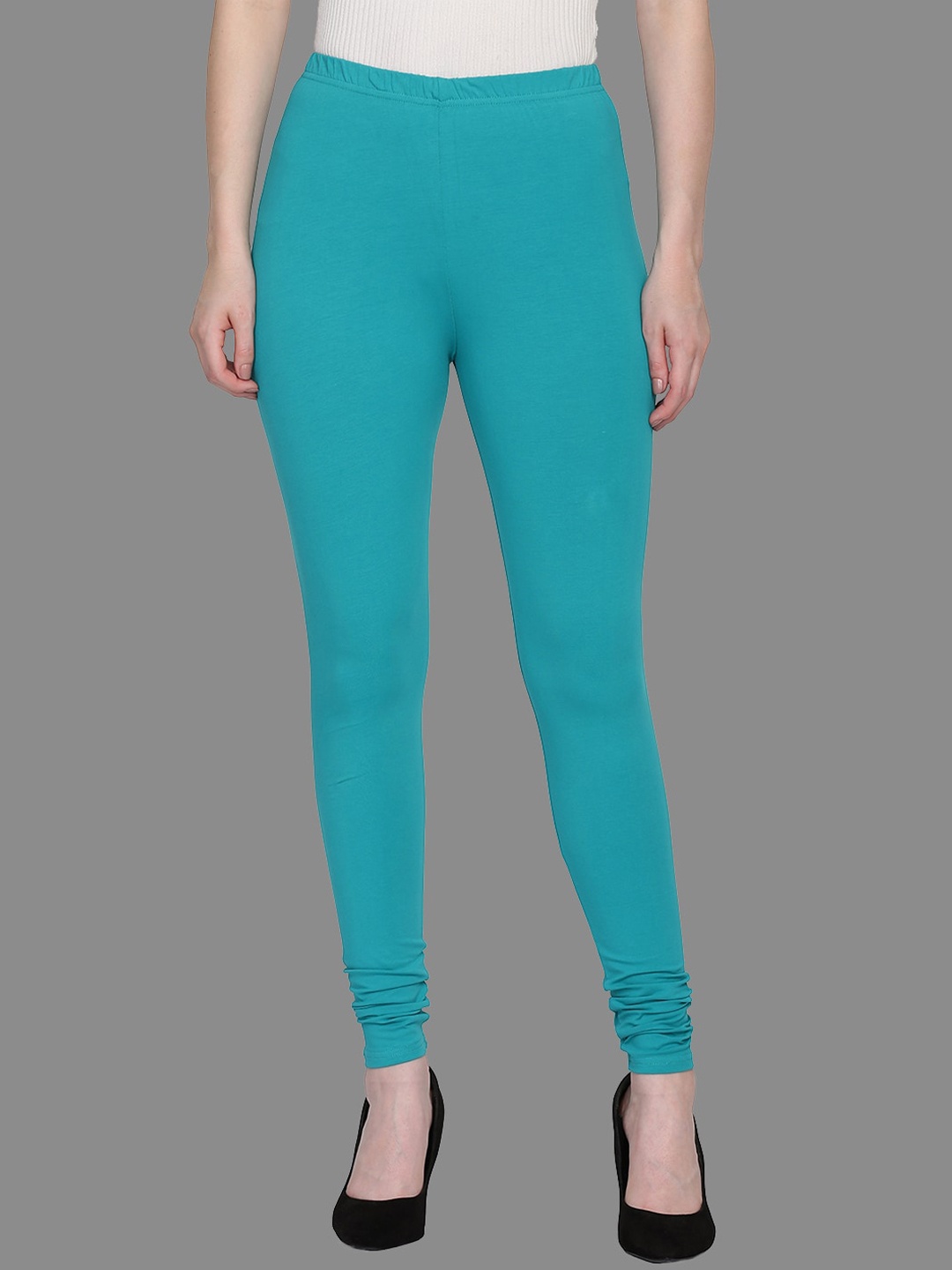 

SPIFFY Women Plus Size Green Slim Fit Solid Churidar Leggings