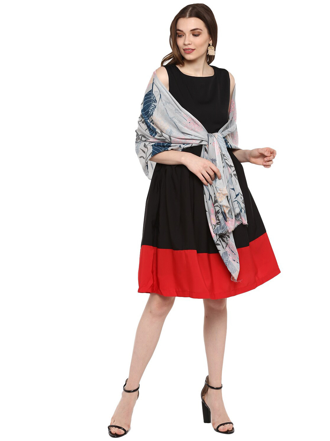 

Rhe-Ana Women Grey & Blue Printed Stole