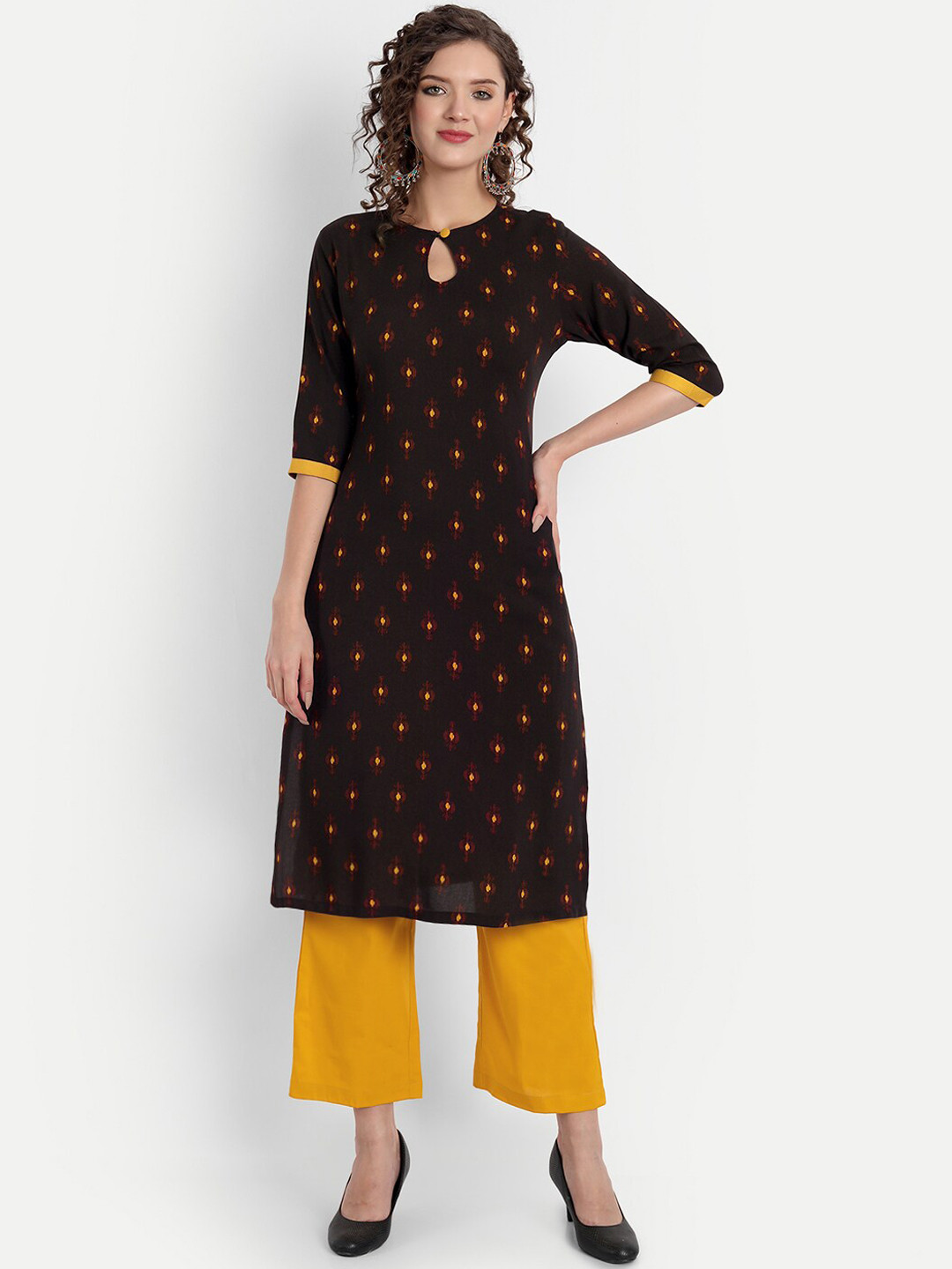 

PARASSIO CLOTHINGS Women Brown & brown Geometric Printed Keyhole Neck Flared Sleeves Thread Work Kurta
