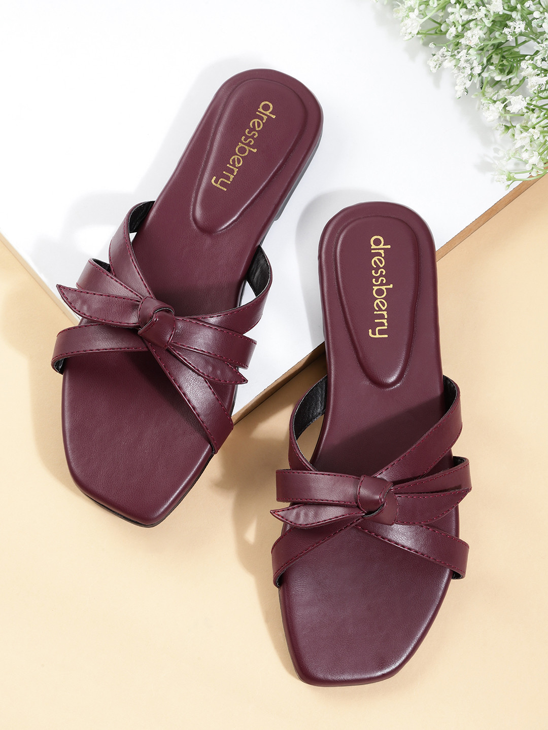 

DressBerry Women Maroon Solid Open Toe Flats with Knot Detail