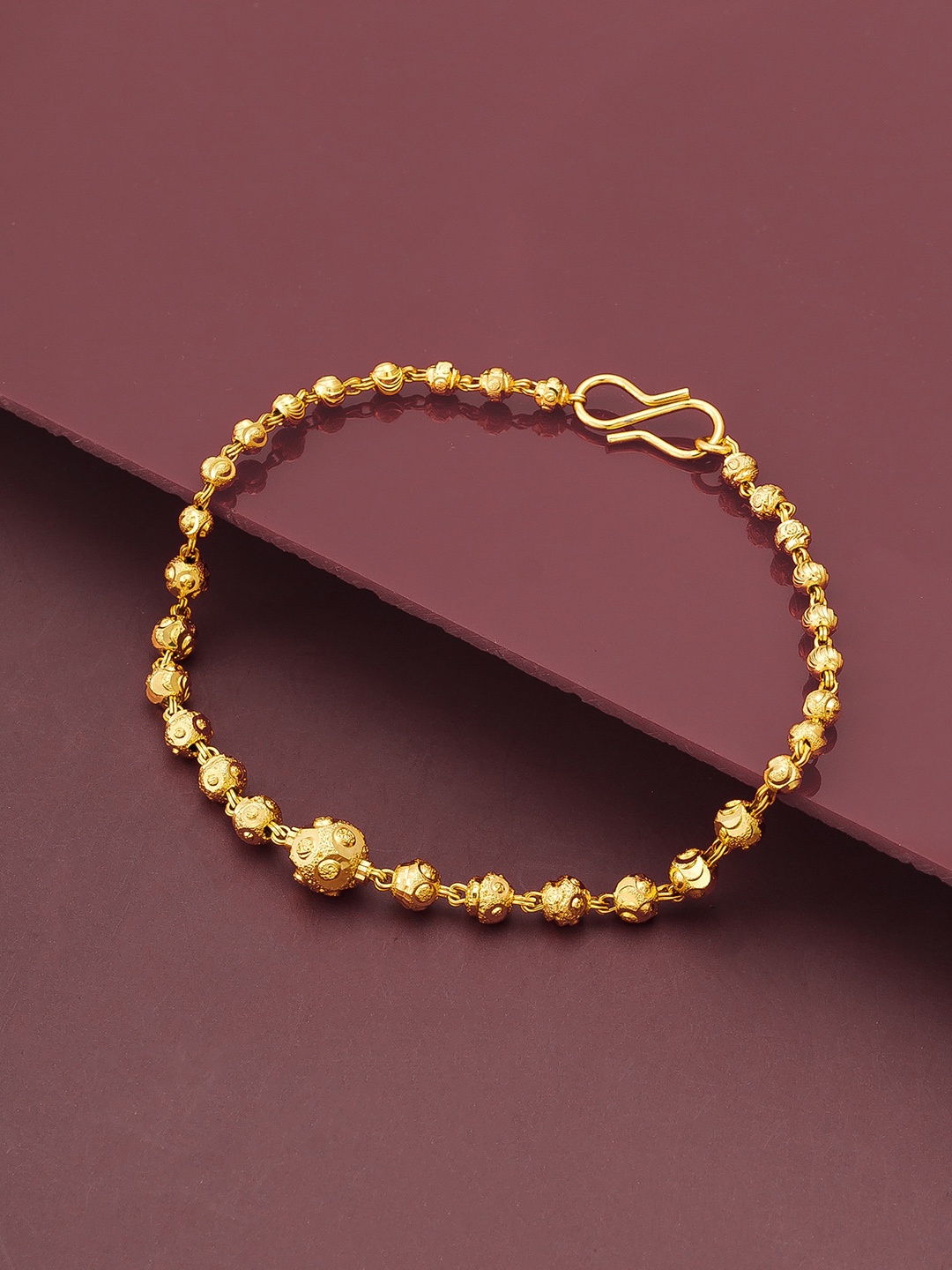 

aadita Women Gold Bracelet