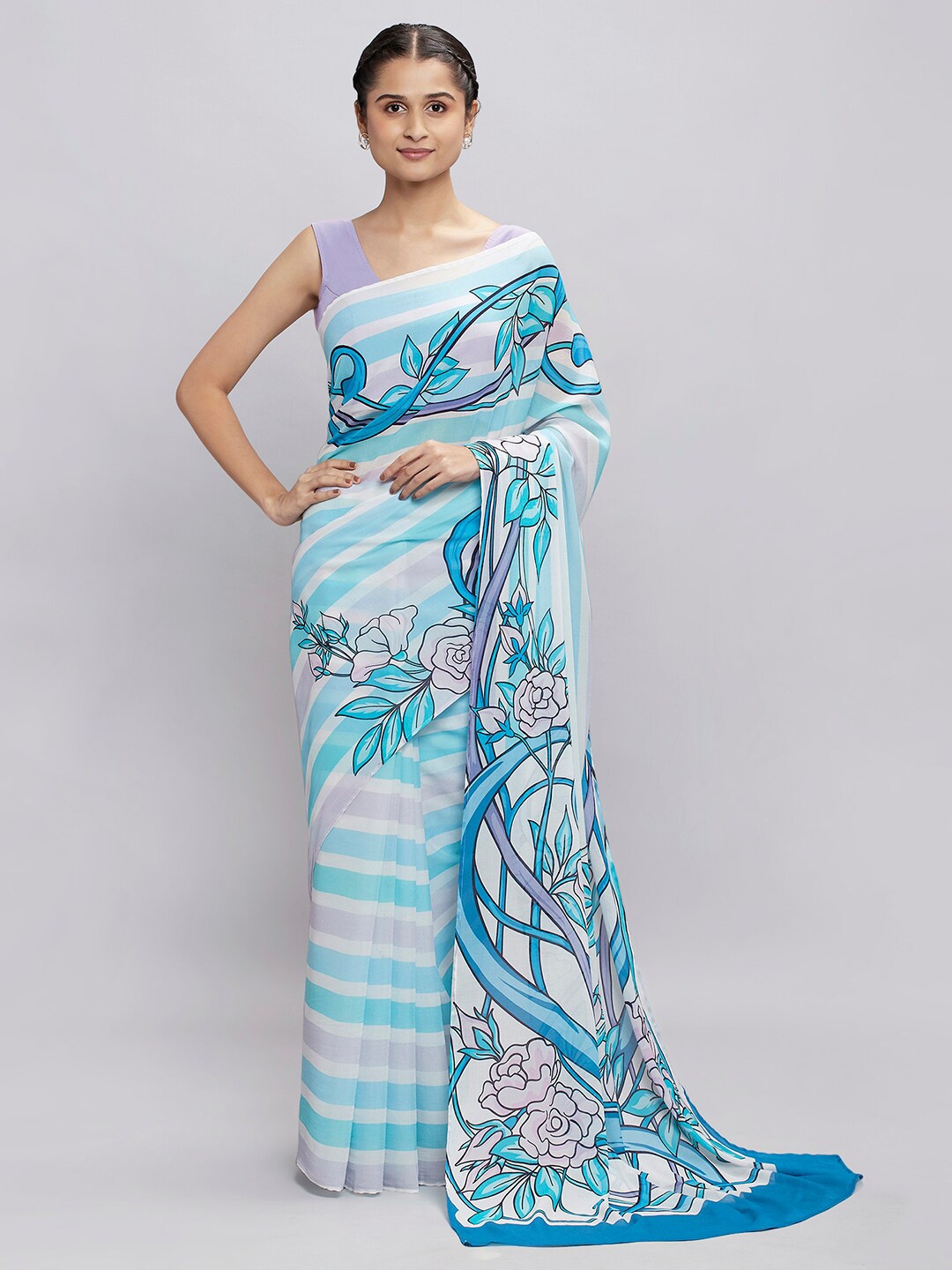 

navyasa by liva Blue & White Floral Saree