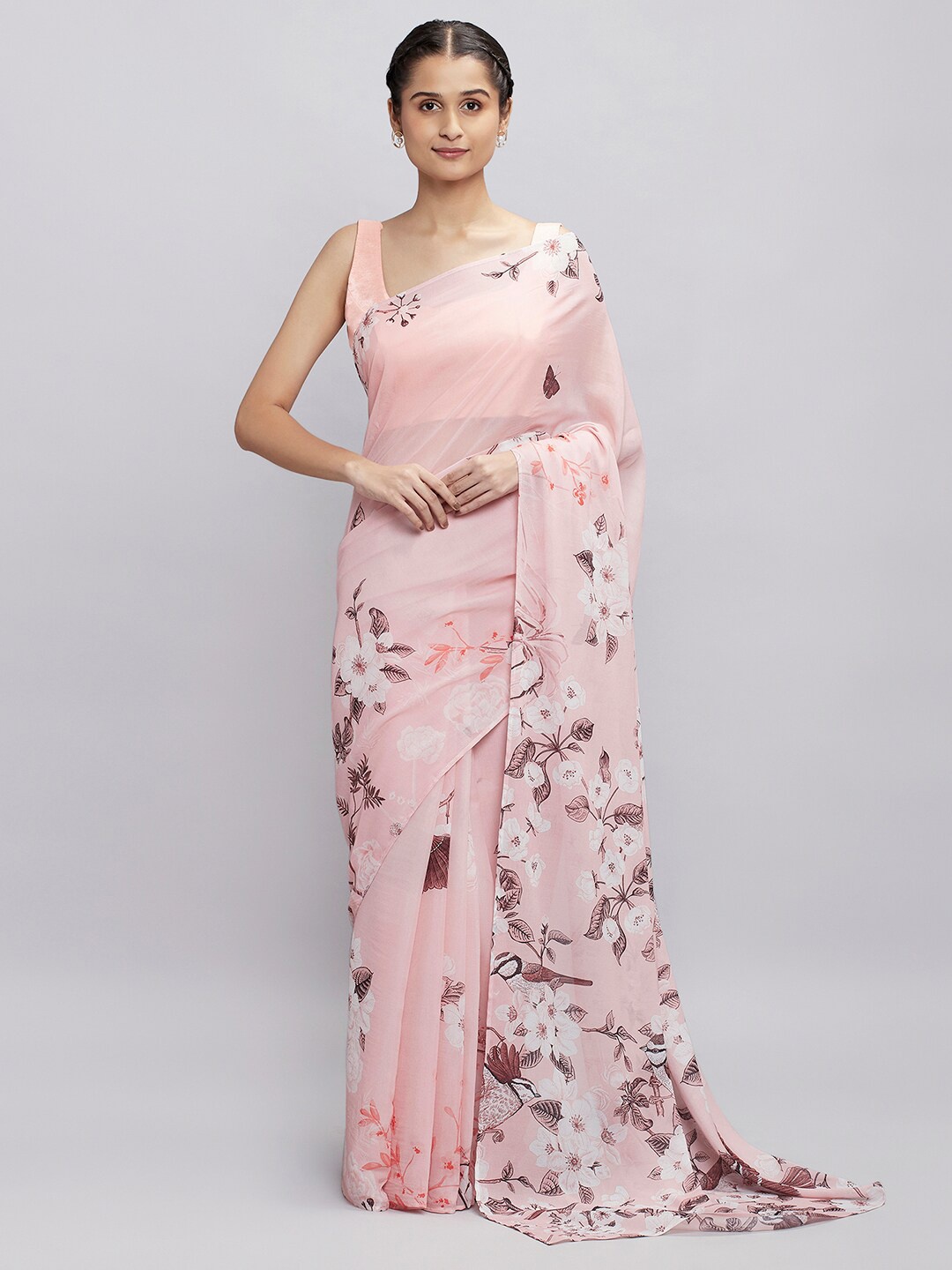 

navyasa Peach-Coloured & White Floral Saree