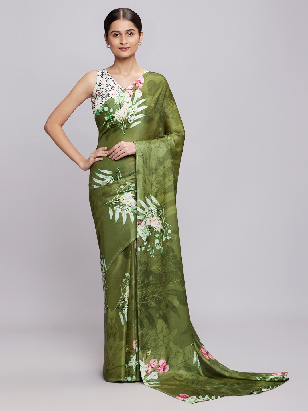 

navyasa by liva Green & Pink Floral Saree
