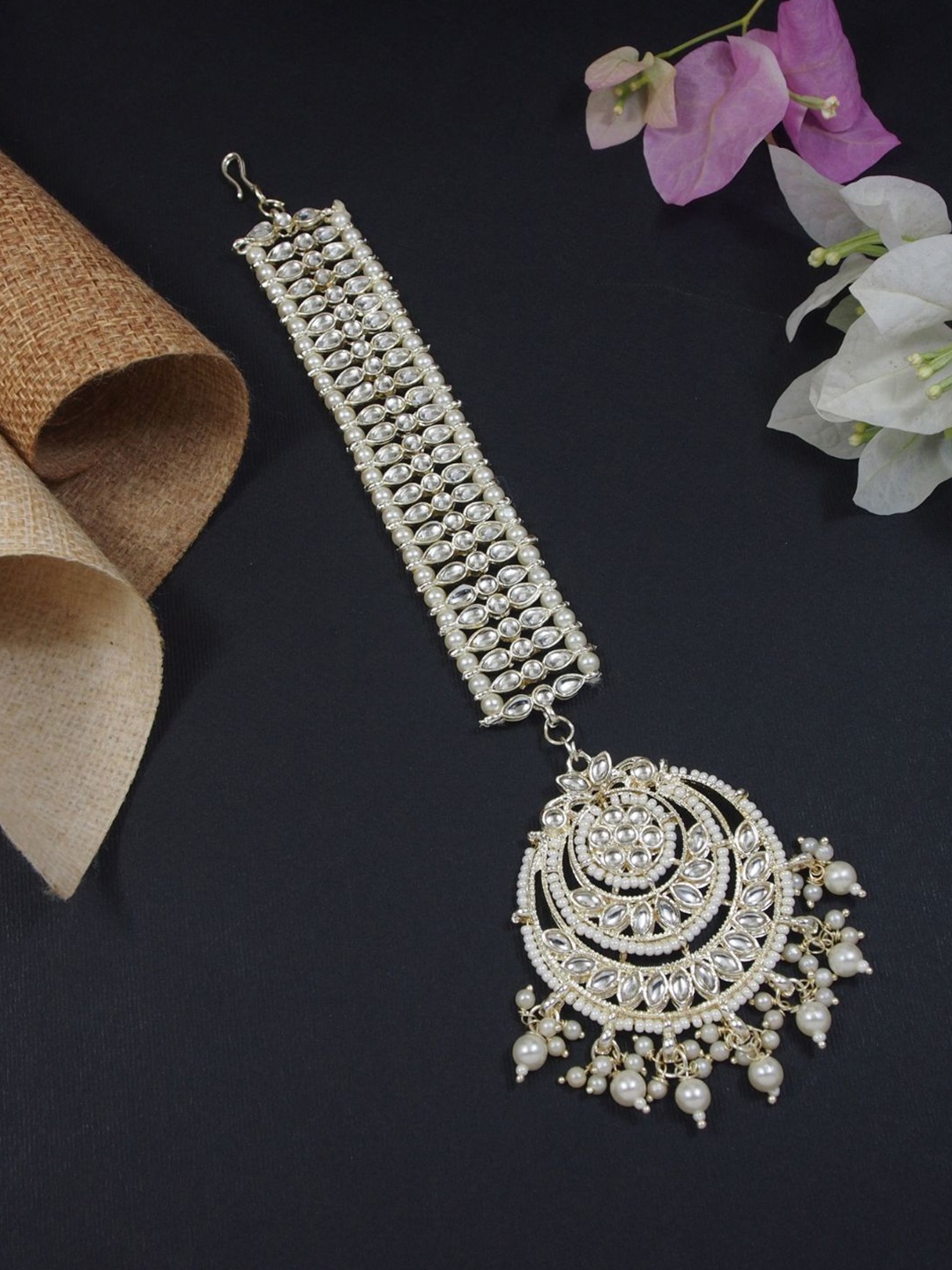 

I Jewels White Gold-Plated Kundan Studded & Beaded Maang Tikka