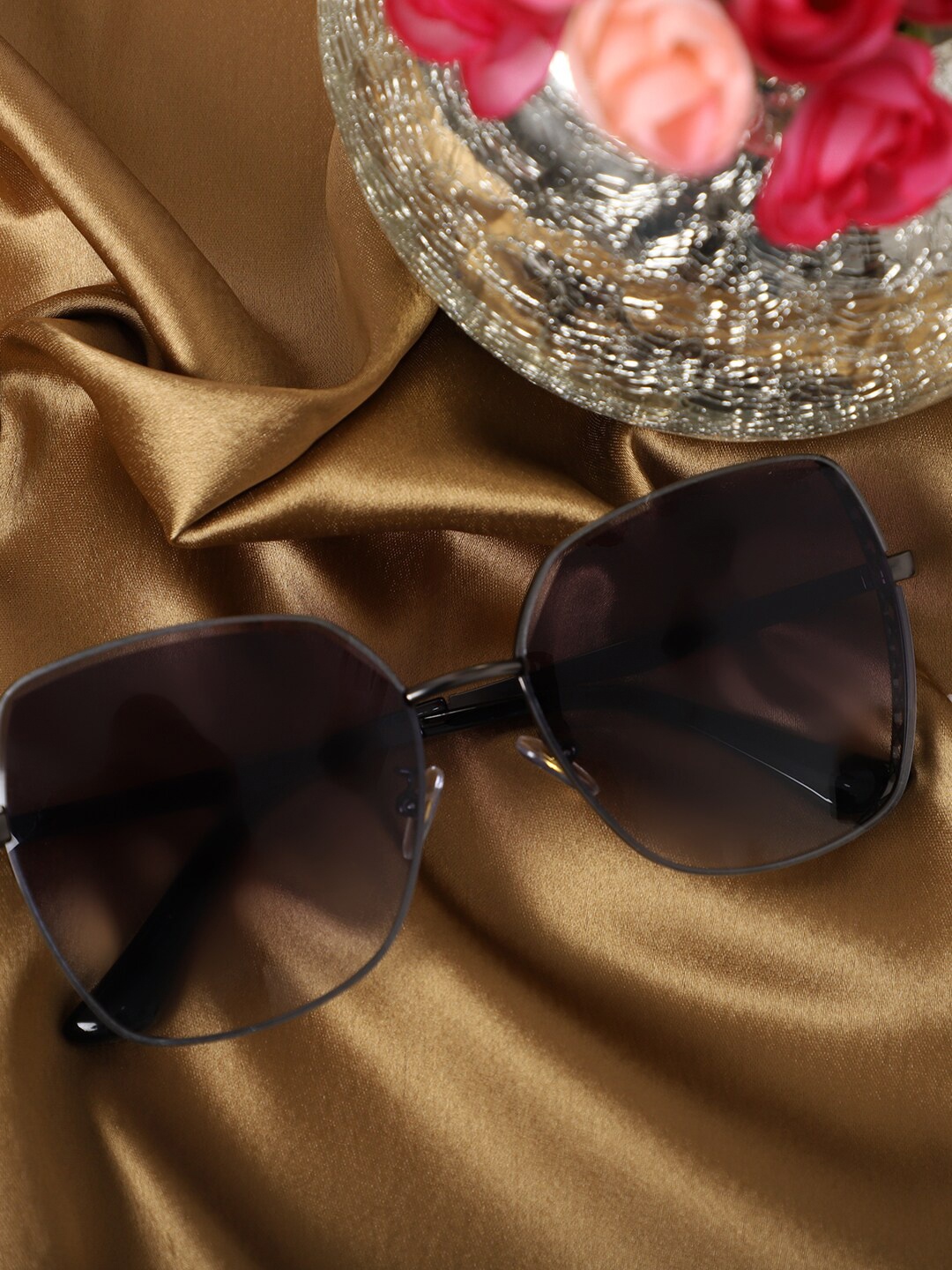 

MARC LOUIS Women Grey Lens & Black Aviator Sunglasses with UV Protected Lens