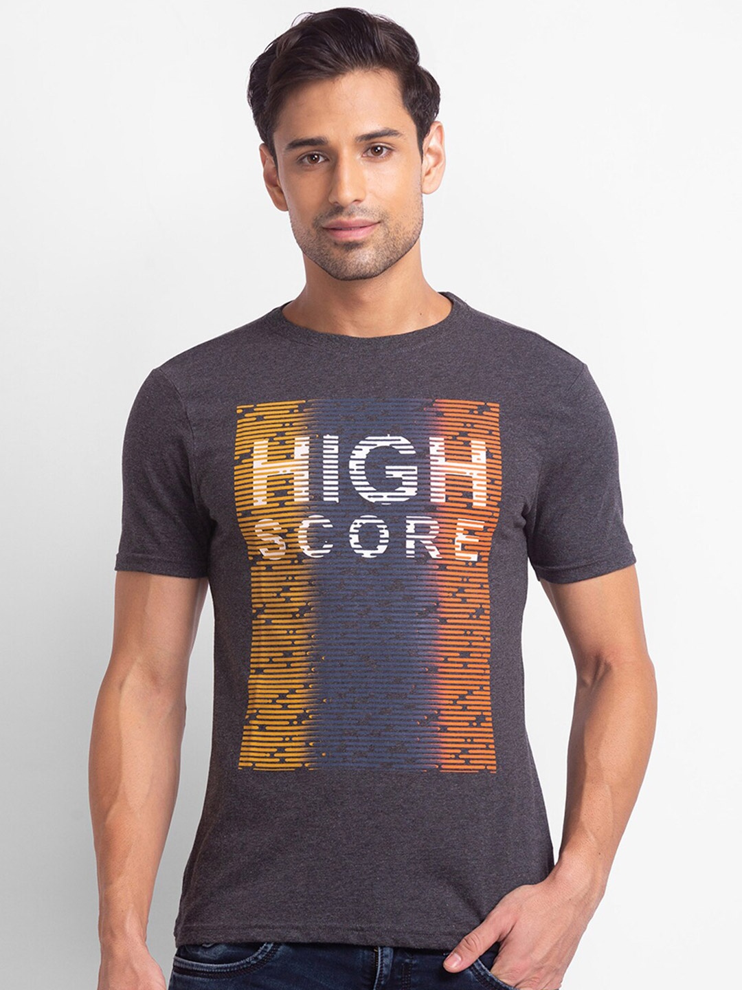 

Globus Men Charcoal & nightshadow blue Typography Printed Raw Edge Slim Fit T-shirt