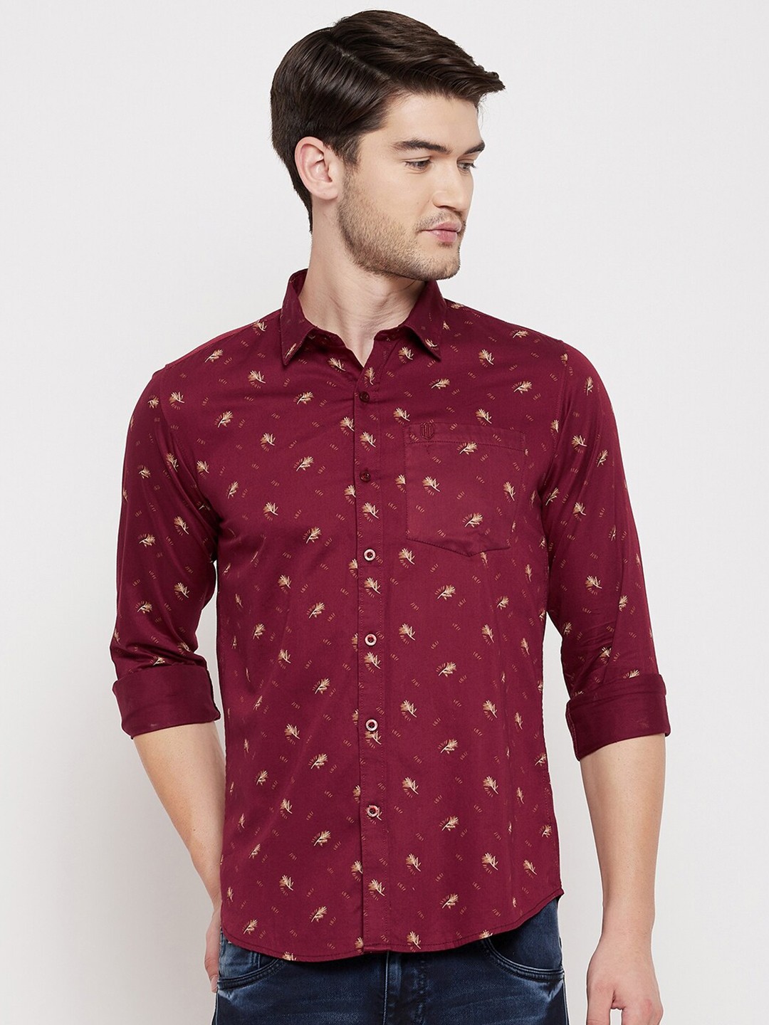 

Duke Men Maroon Slim Fit Printed Casual Shirt